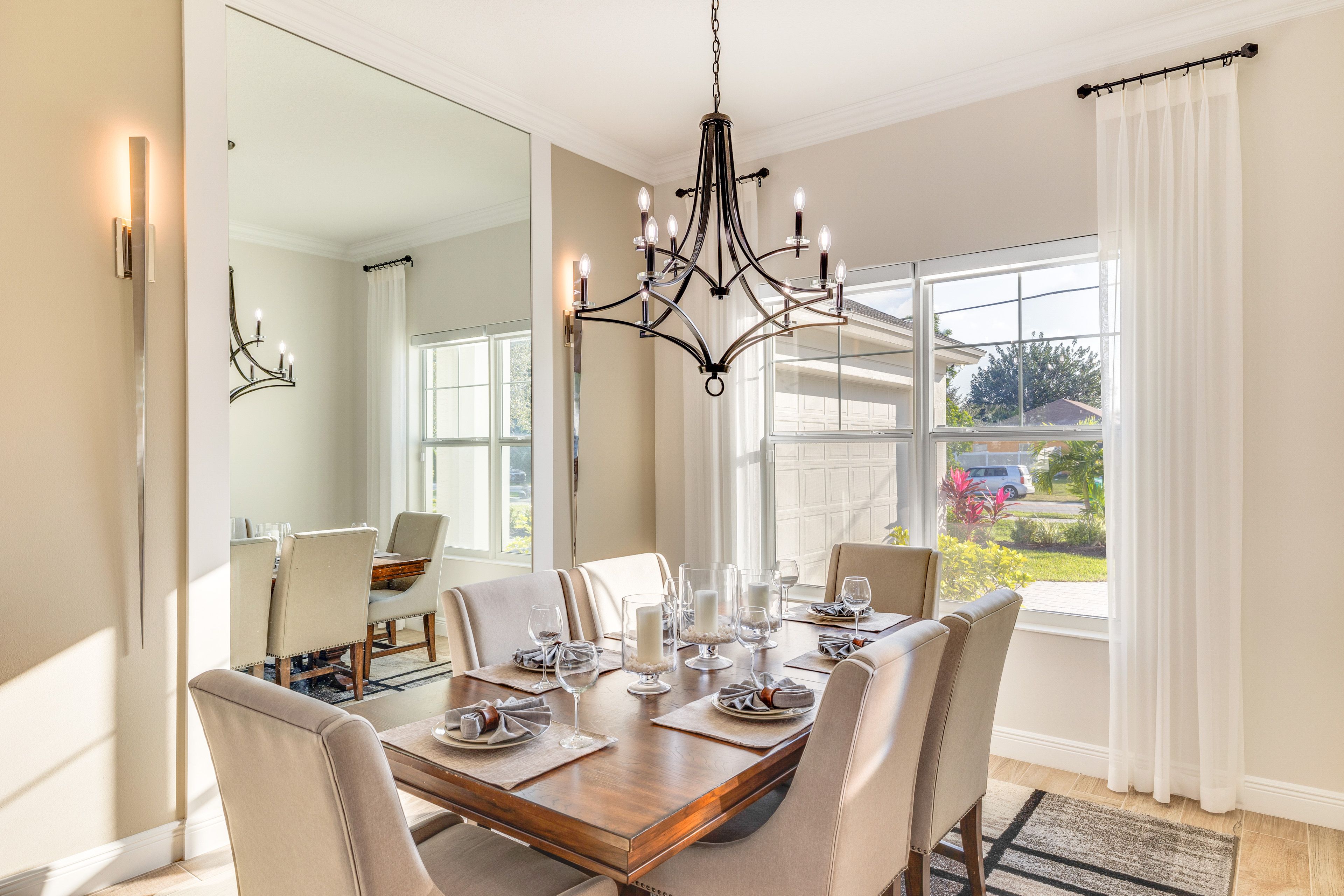 Dining Room | Dishware & Flatware Provided