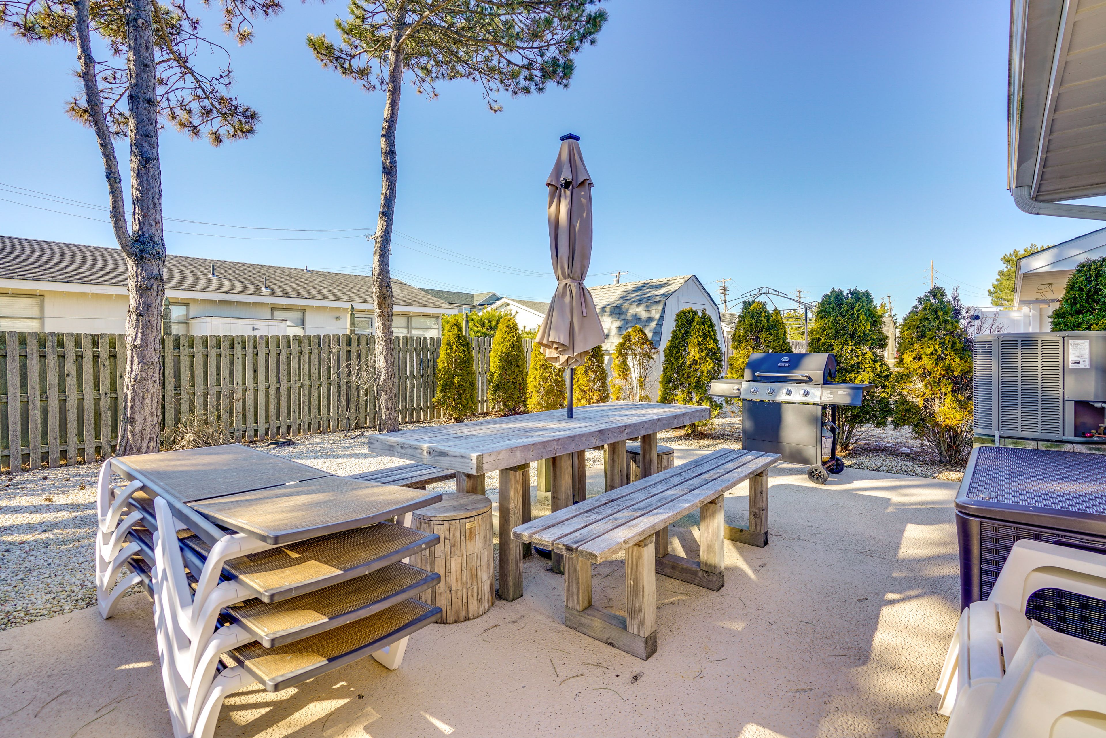 Joint Patio | Gas Grill (Propane Provided)