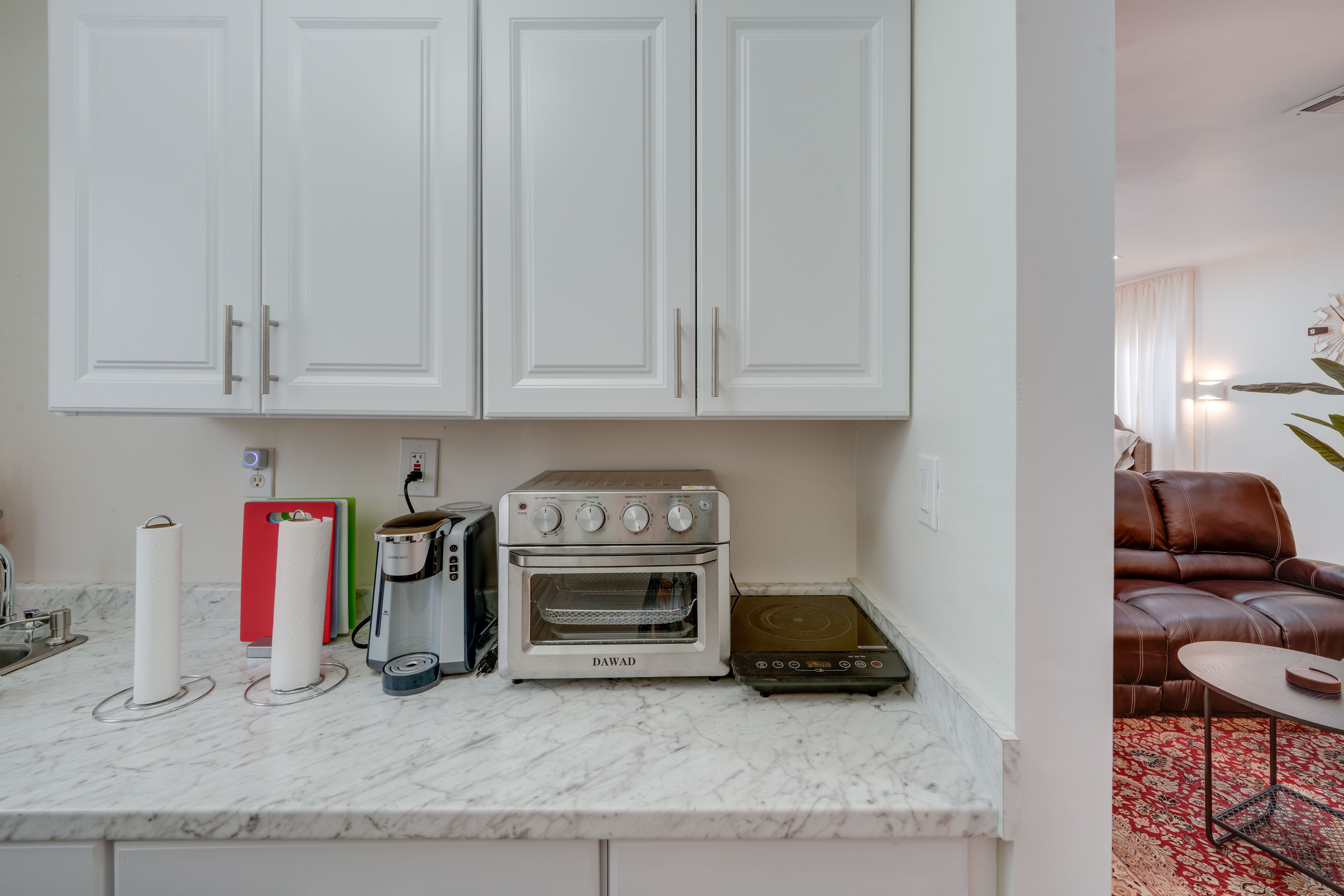 Kitchenette | Fully Equipped
