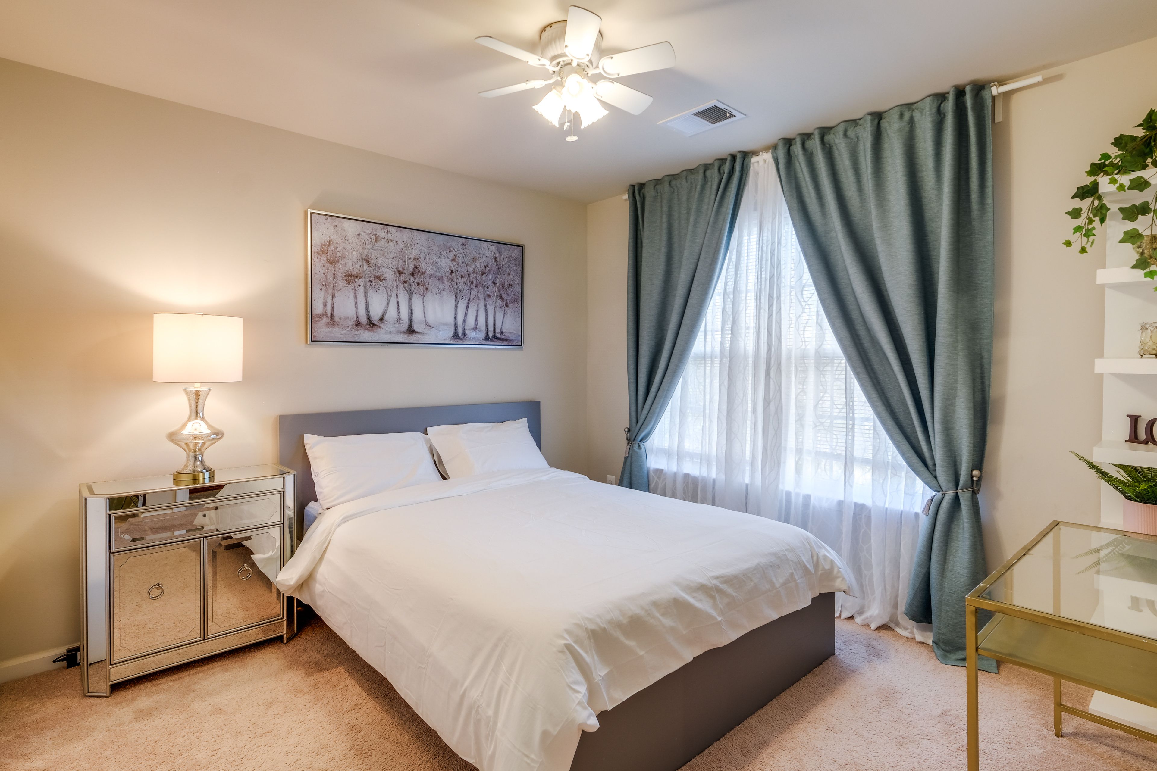 Bedroom 3 | 2nd Floor | Queen Bed