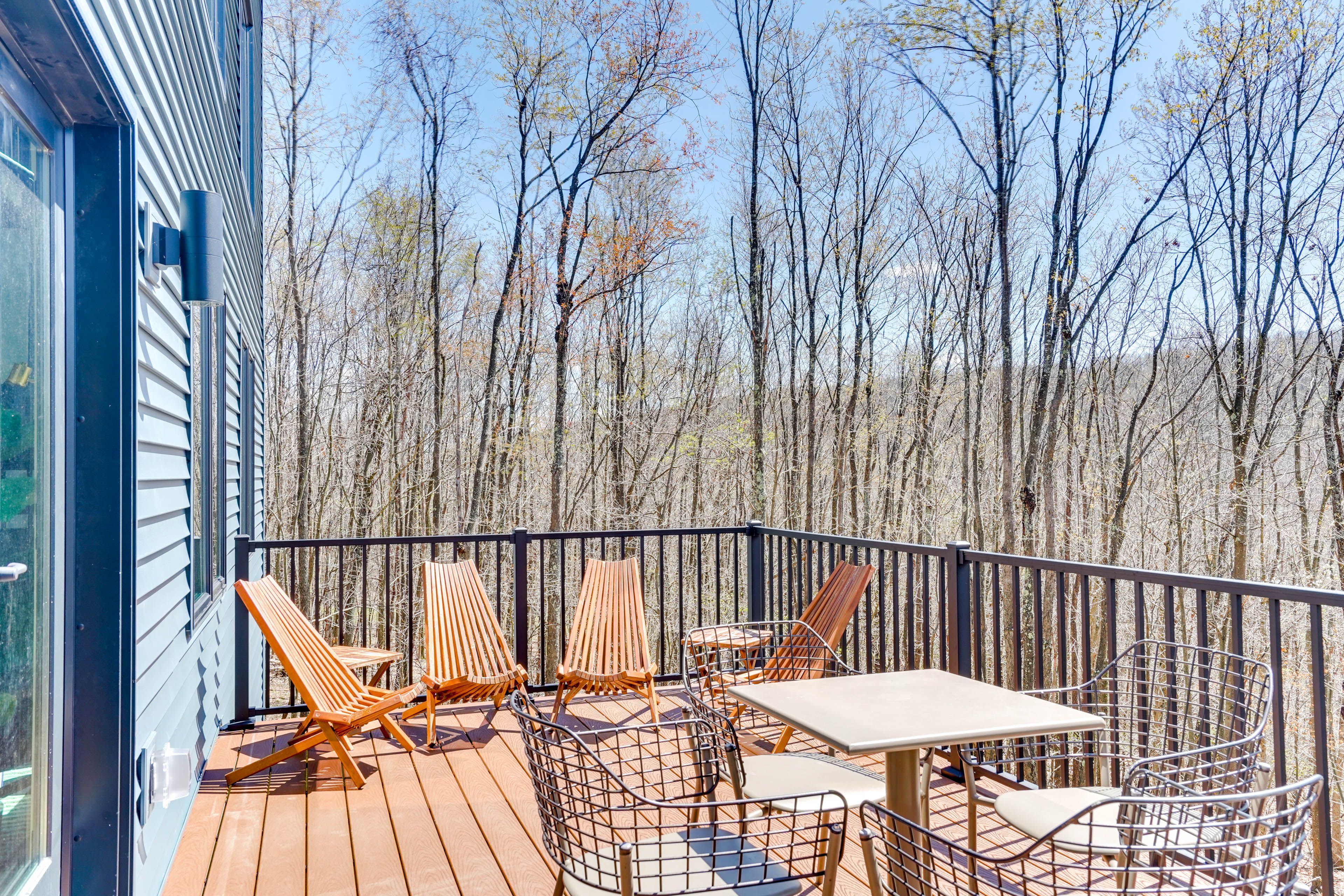 Swanton Vacation Rental | 3BR | 2BA | 2,800 Sq Ft | Small Step for Entry