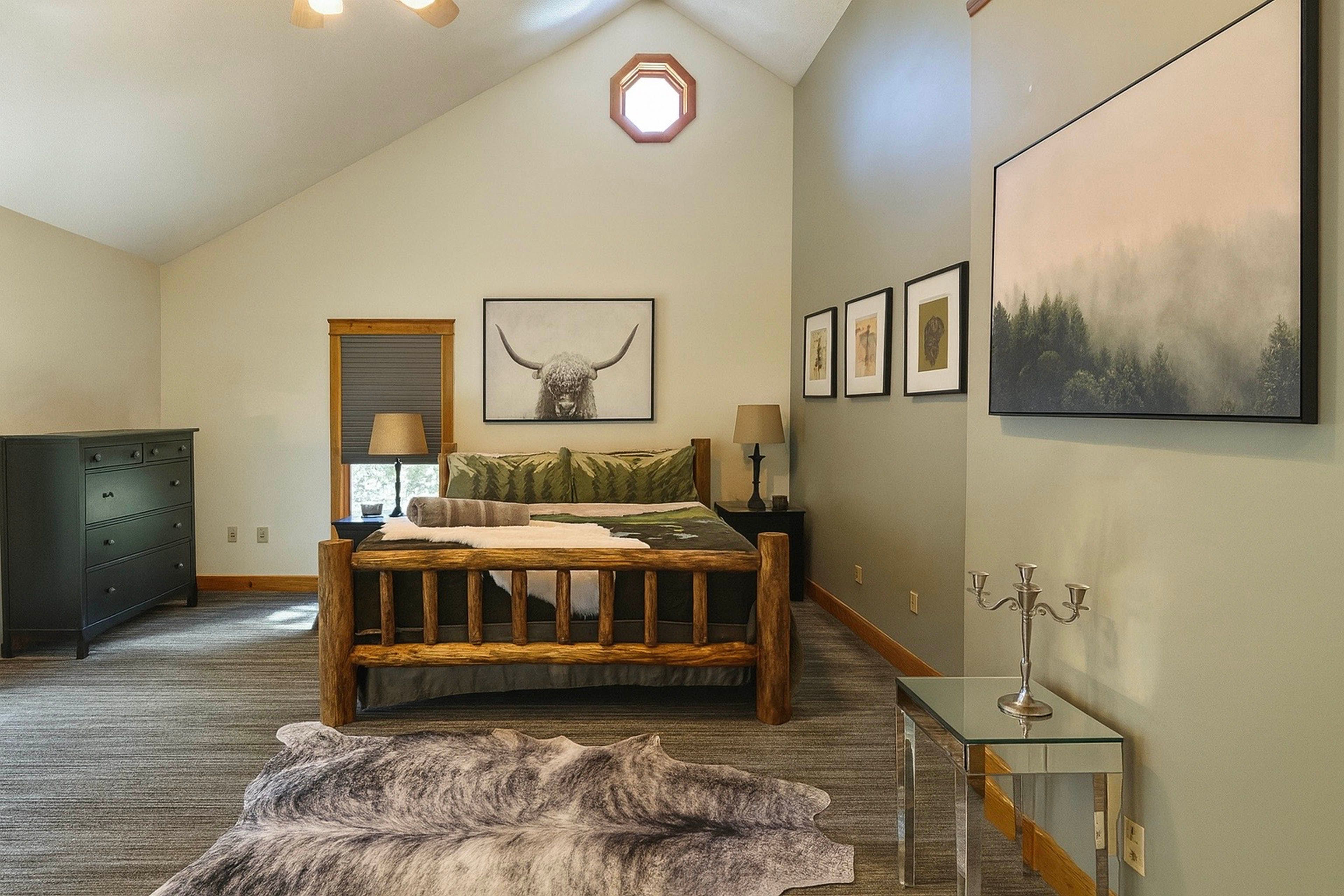 Bedroom 1 | Main Level | California King Bed | Linens Provided | Smart TV