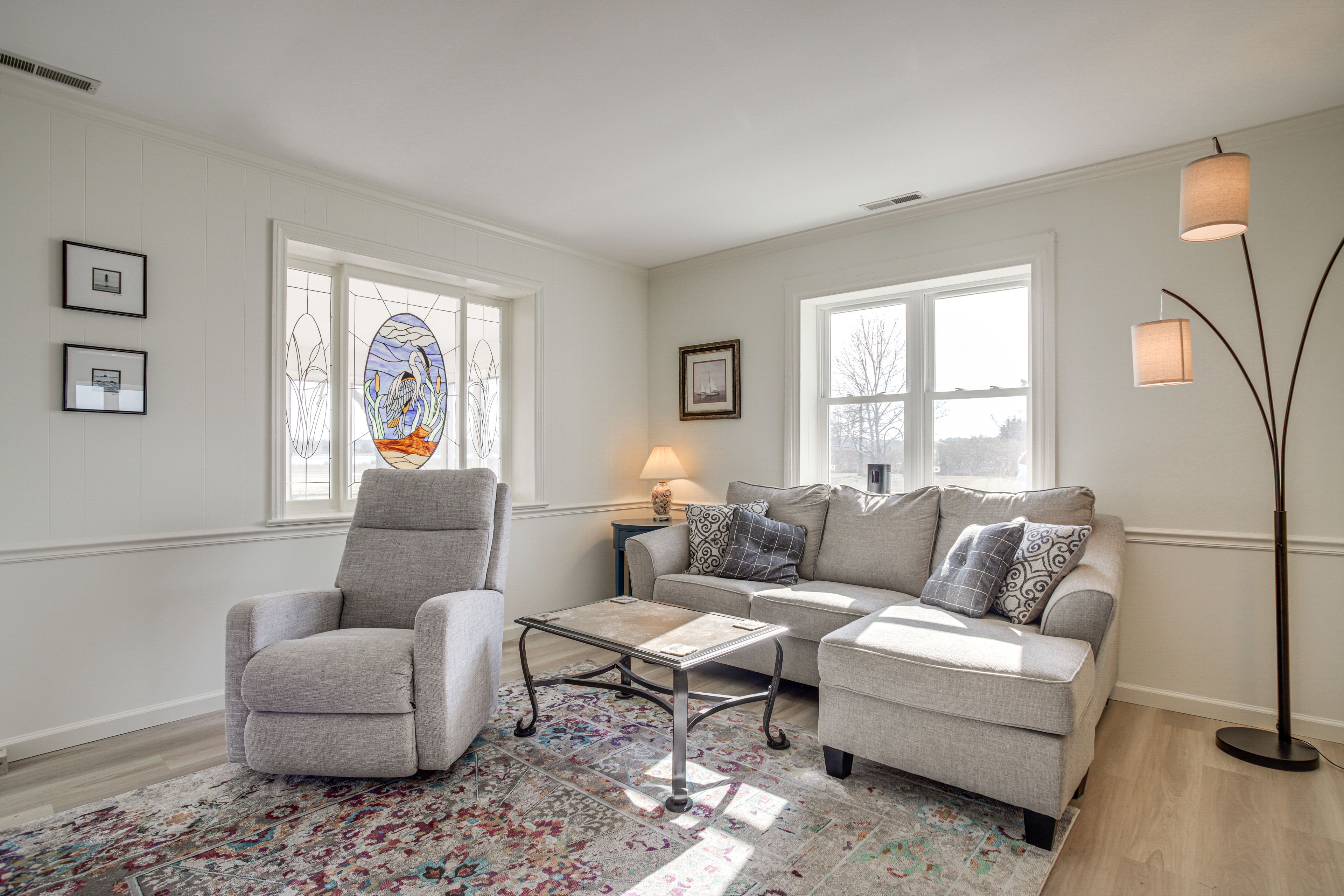 Living Room | Queen Sleeper Sofa | Smart TV | 1st Floor