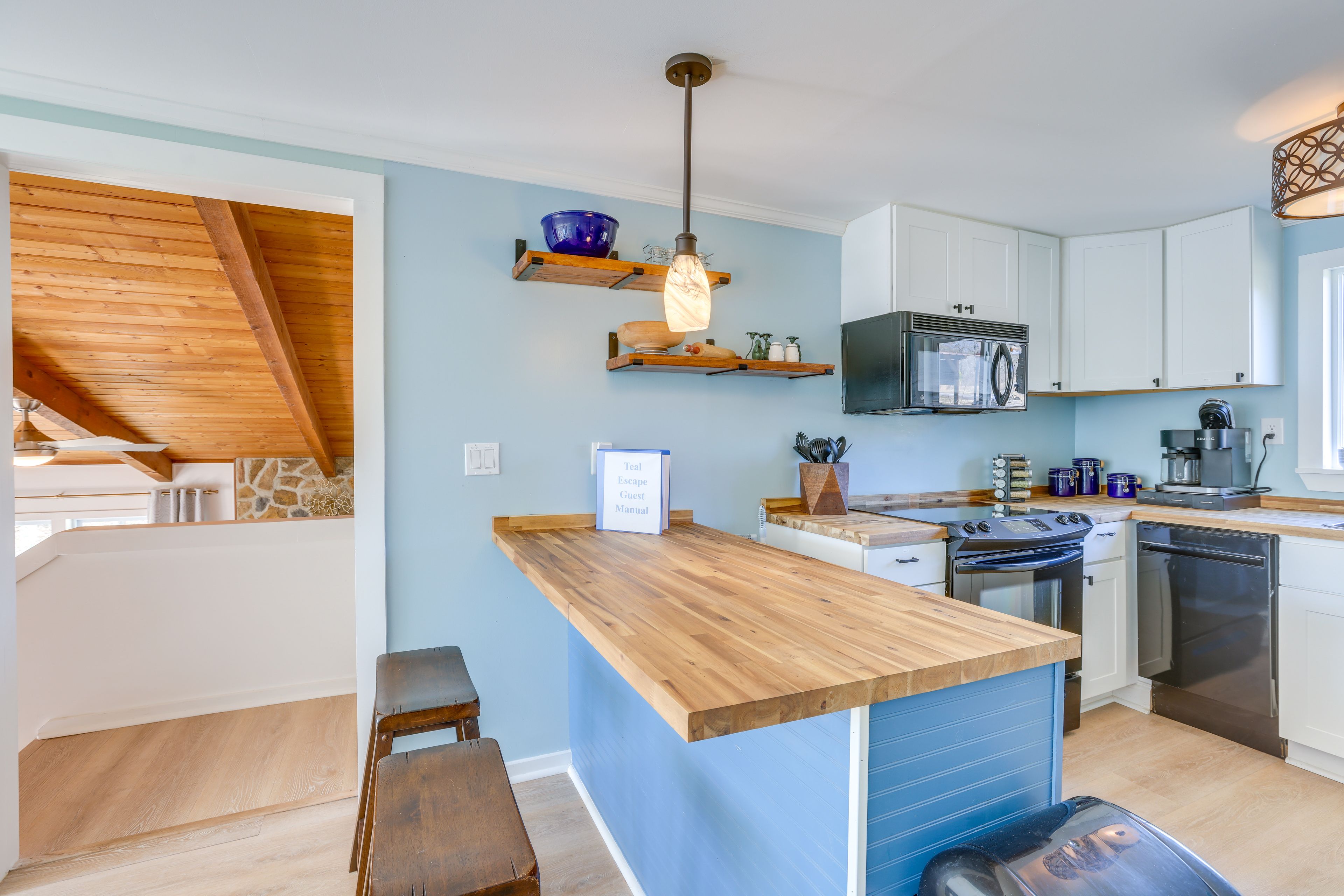 Kitchen | Refrigerator | 2nd Floor