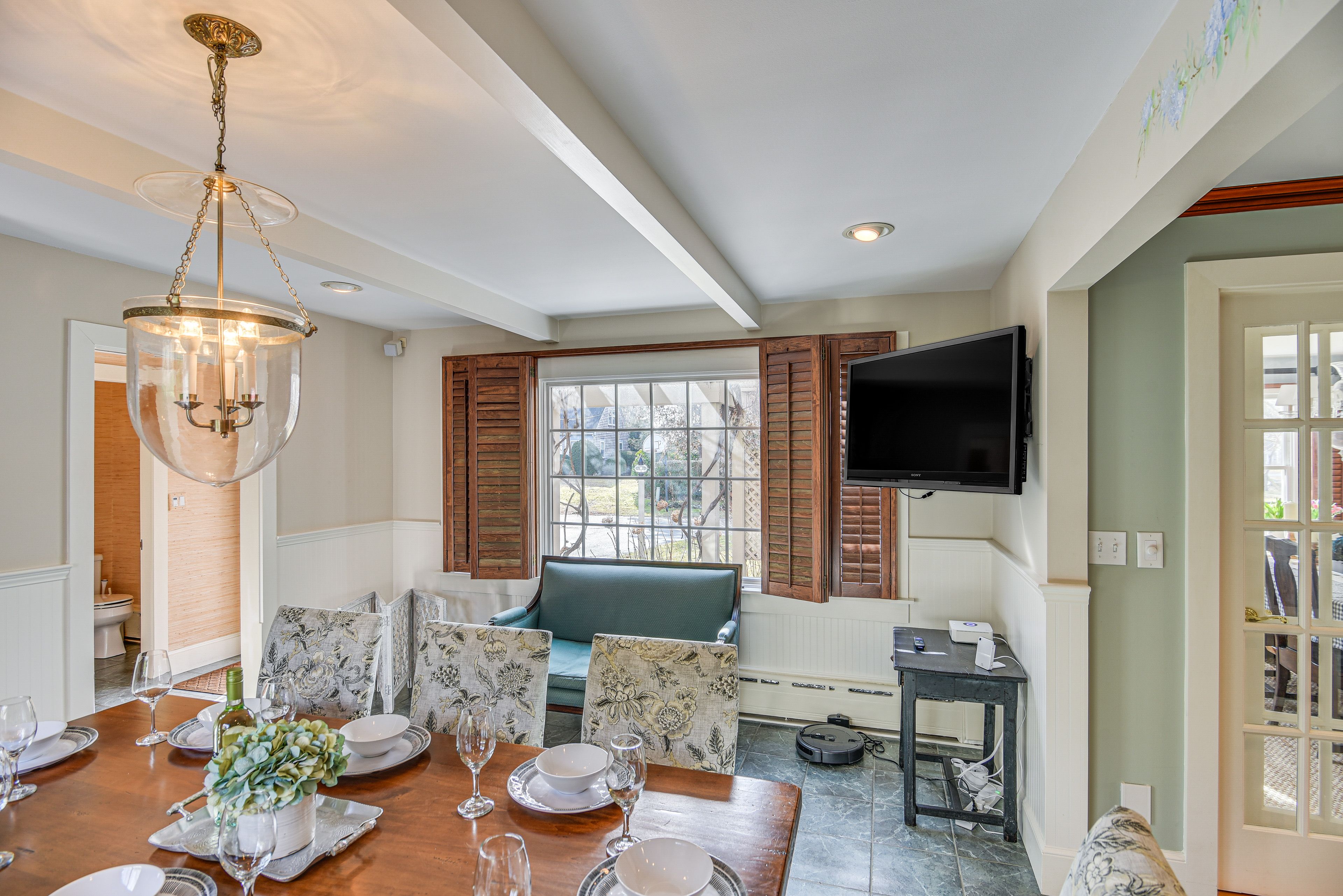 Dining Area | Dishware & Flatware | Main Level