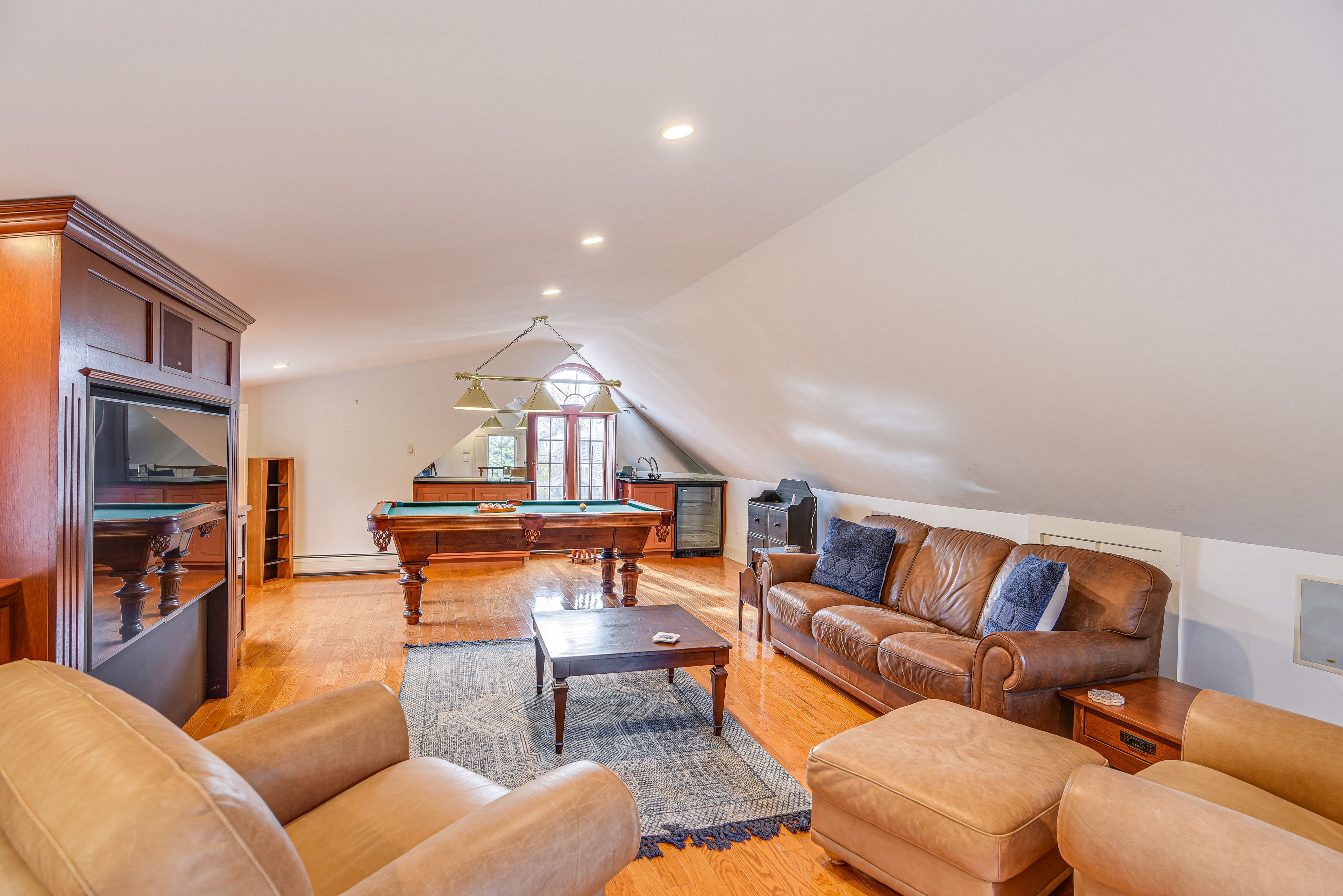 Game Room | Upper Level