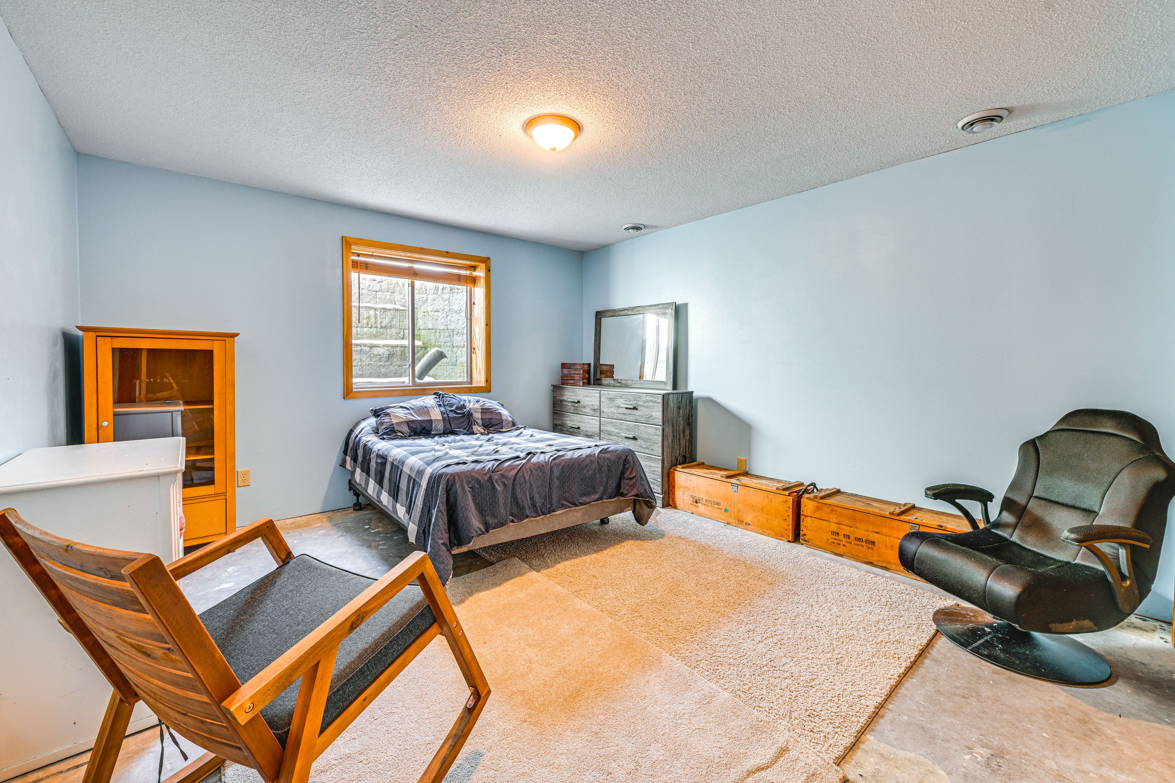 Bedroom 4 | Queen Bed | 1st Floor