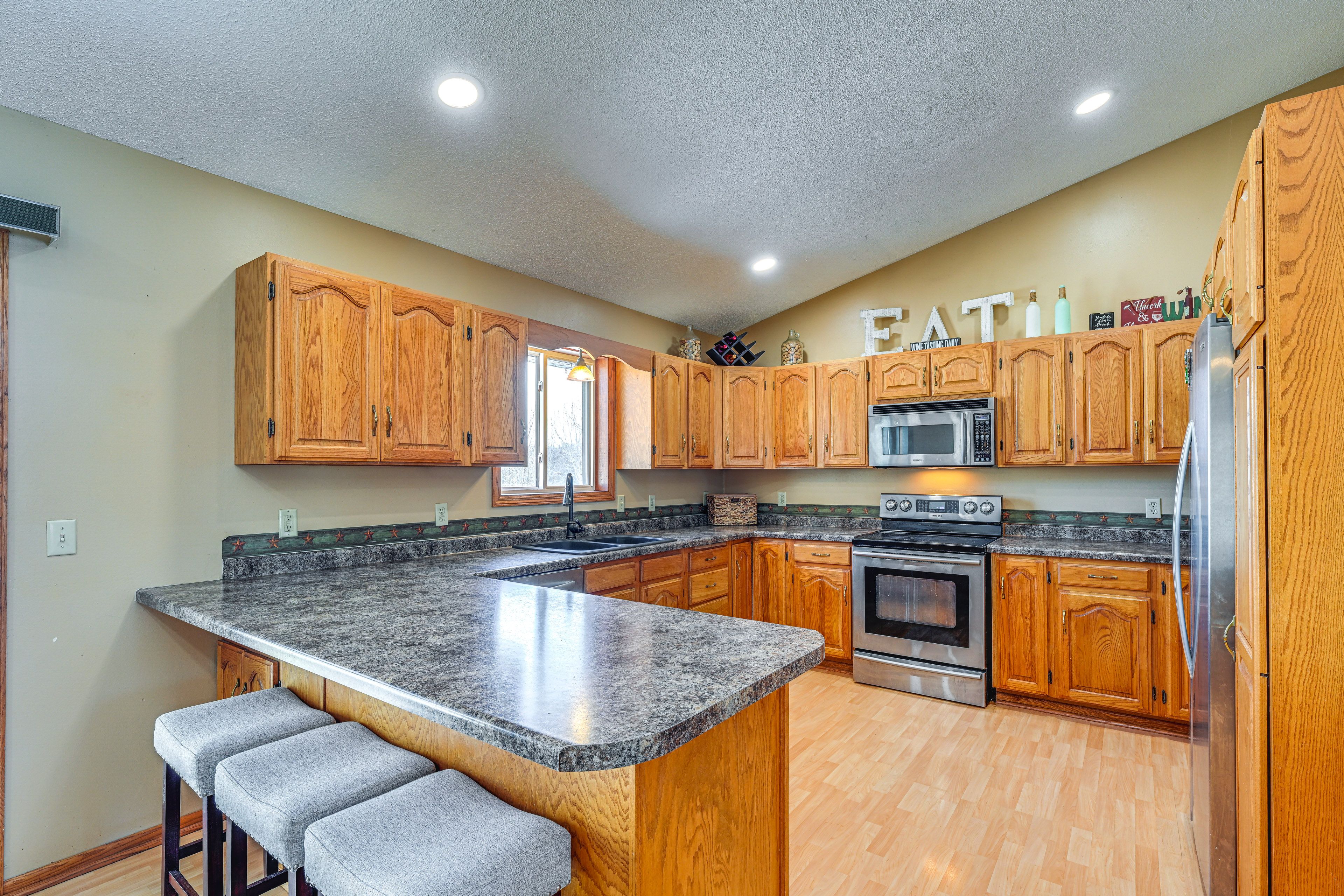 Kitchen | Dishwasher | 2nd Floor