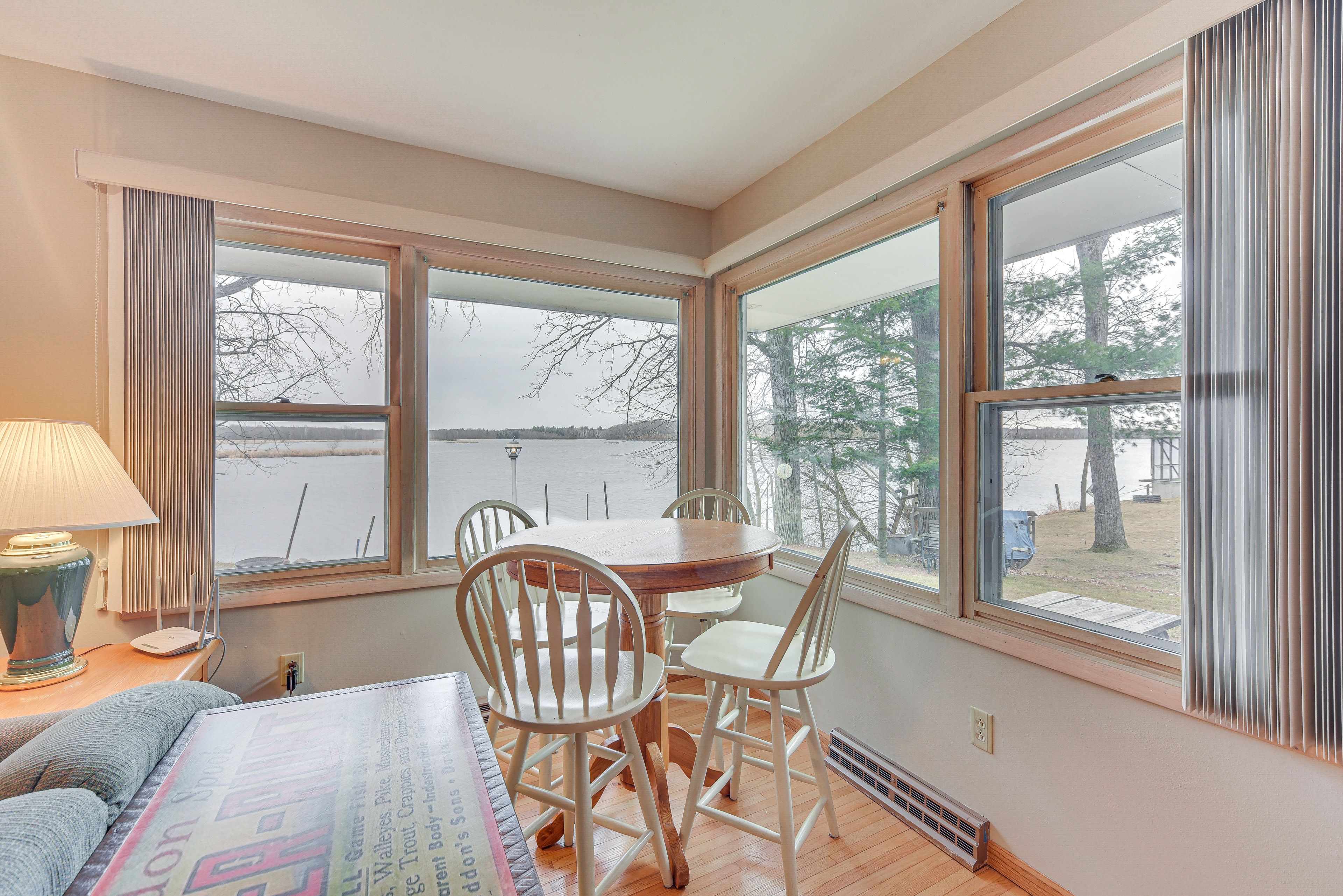 Dining Area | Dishware/Flatware Provided | Main Level