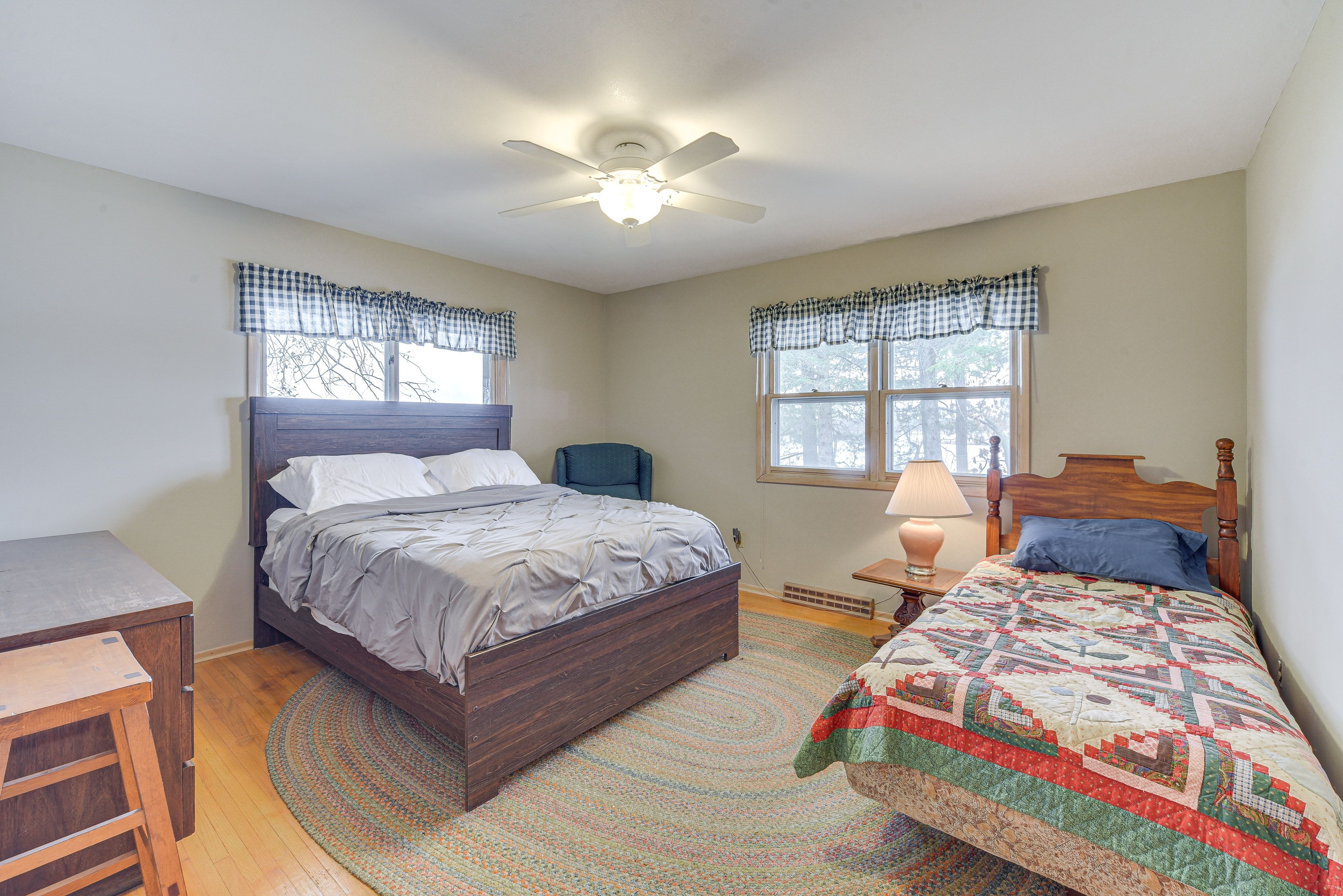 Bedroom 3 | Queen Bed | Twin Bed | Main Level
