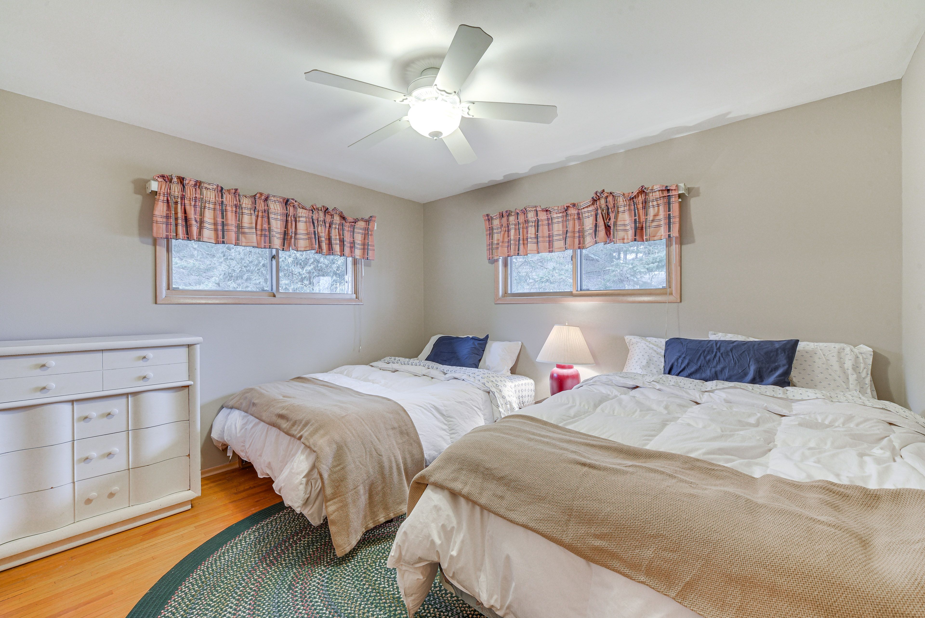 Bedroom 2 | 2 Queen Beds | Main Level