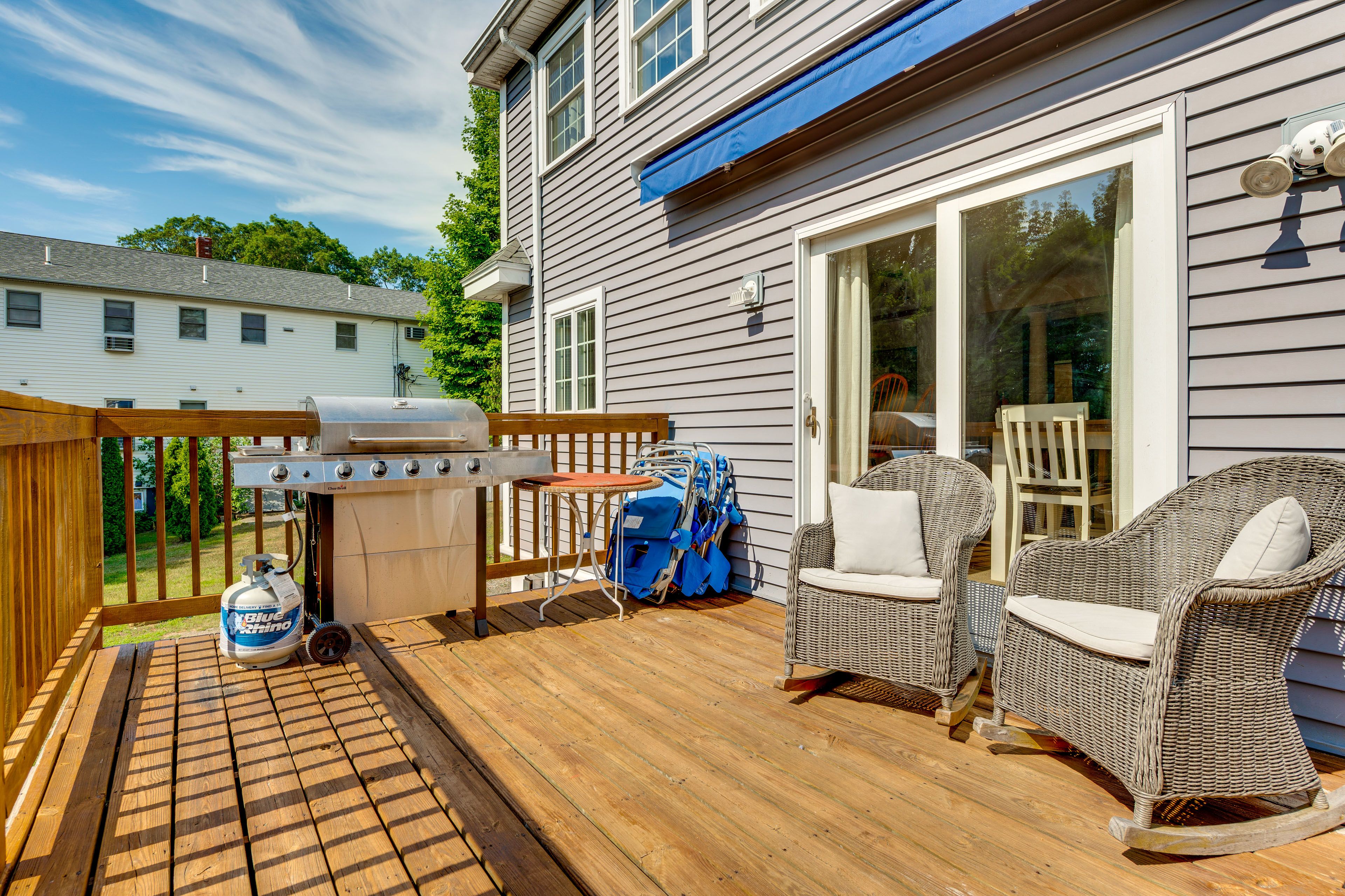 Deck | Gas Grill