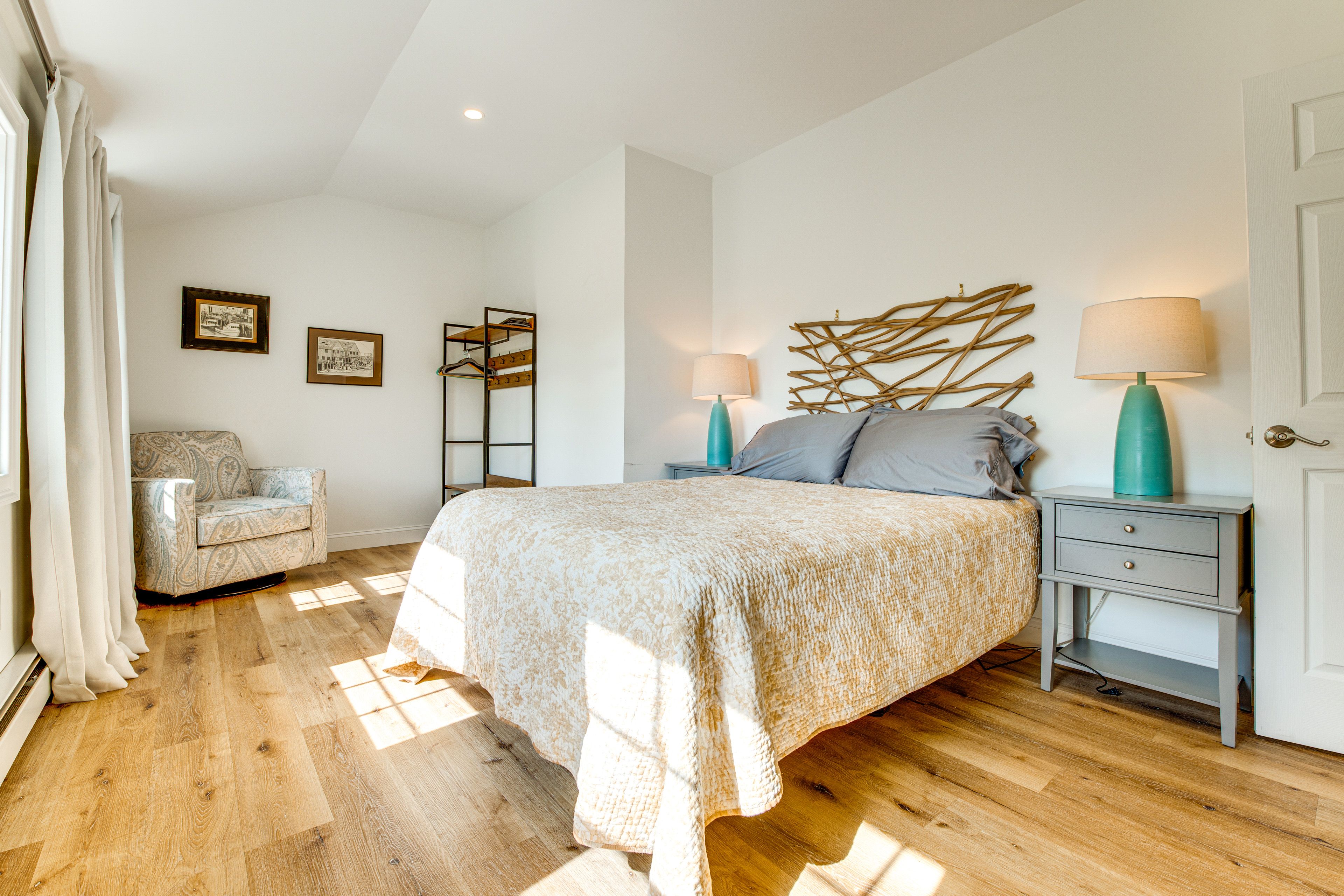 Bedroom 3 | Queen Bed | Central Heating & A/C | 2nd Floor