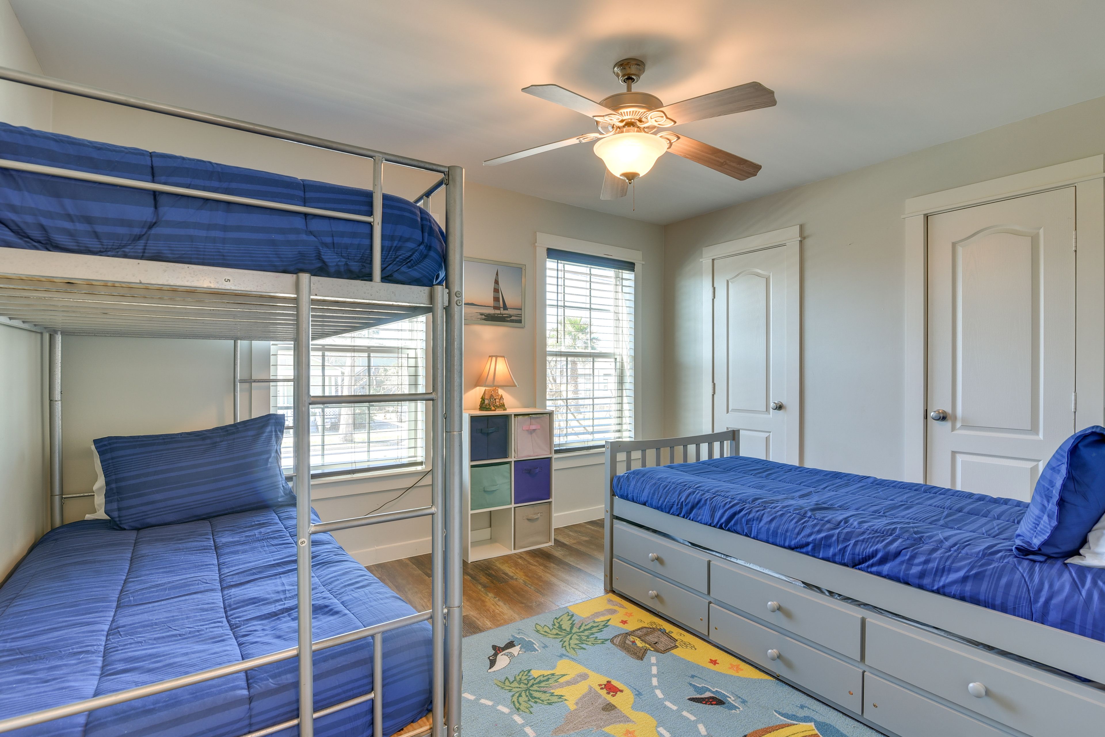 Bedroom 2 | Twin Bunk Bed w/ Twin Trundle | Twin Bed w/ Twin Trundle