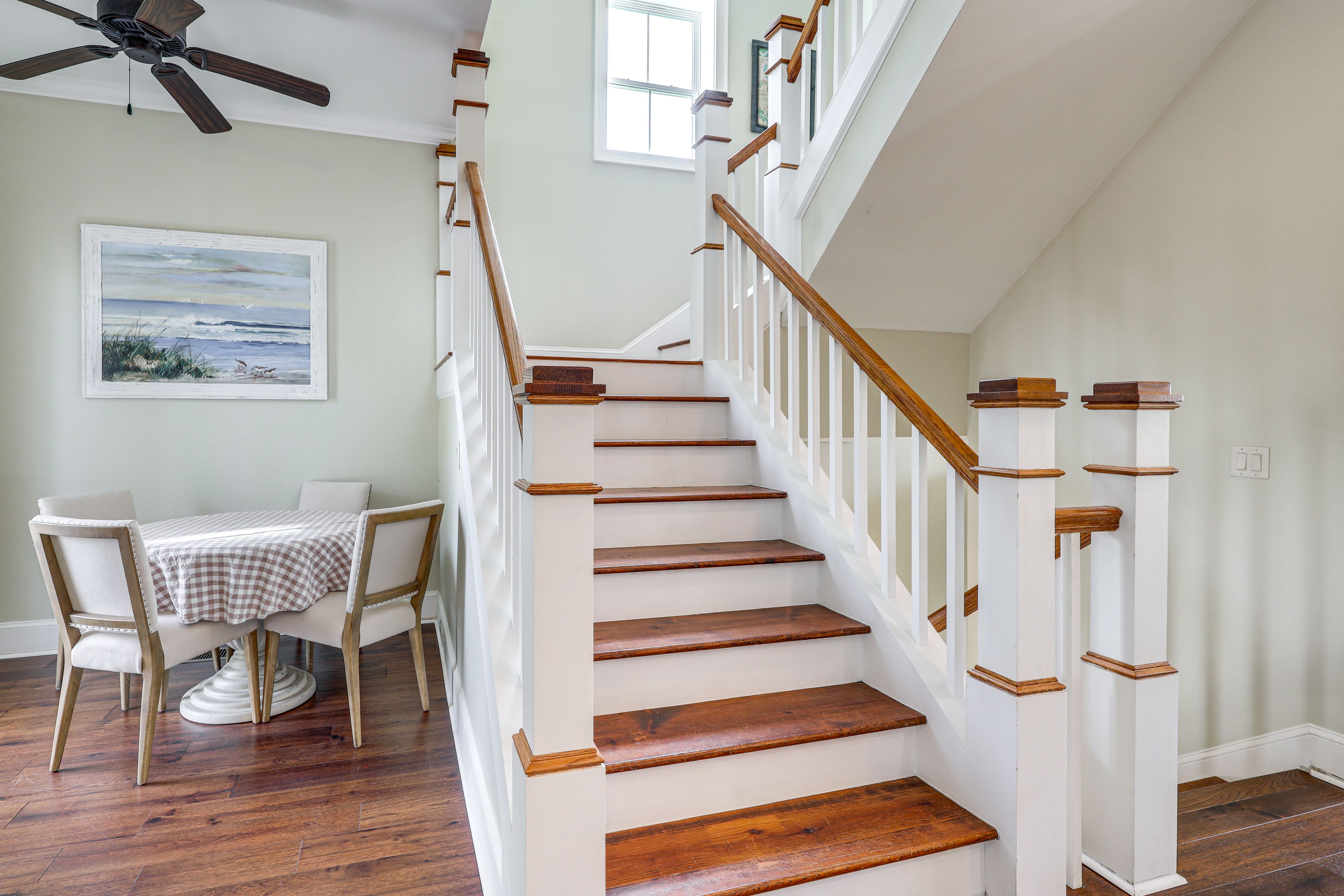 Addt'l Dining Space | Stairway | 2nd Floor