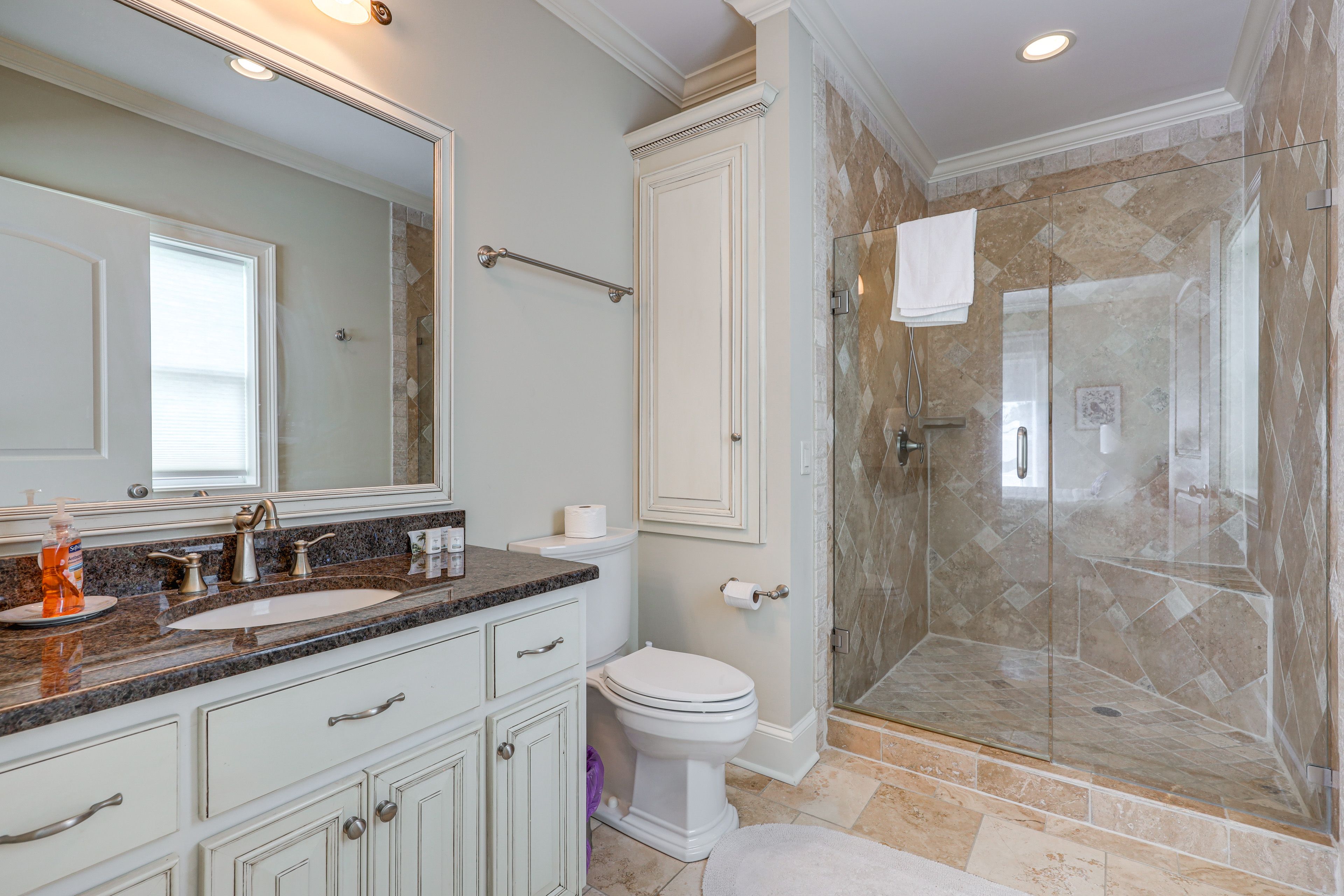 En-Suite Bathroom | 3rd Floor
