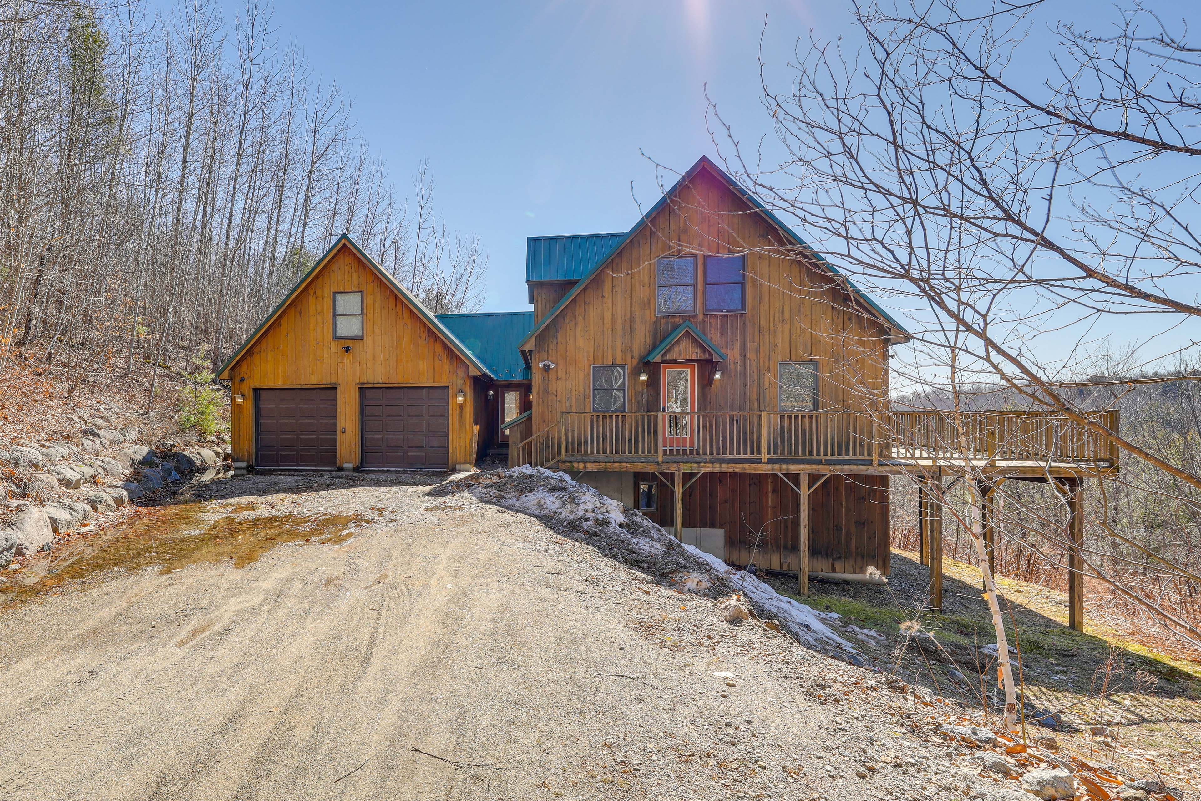 Property Exterior | Driveway (6 Vehicles) | No Garage Access