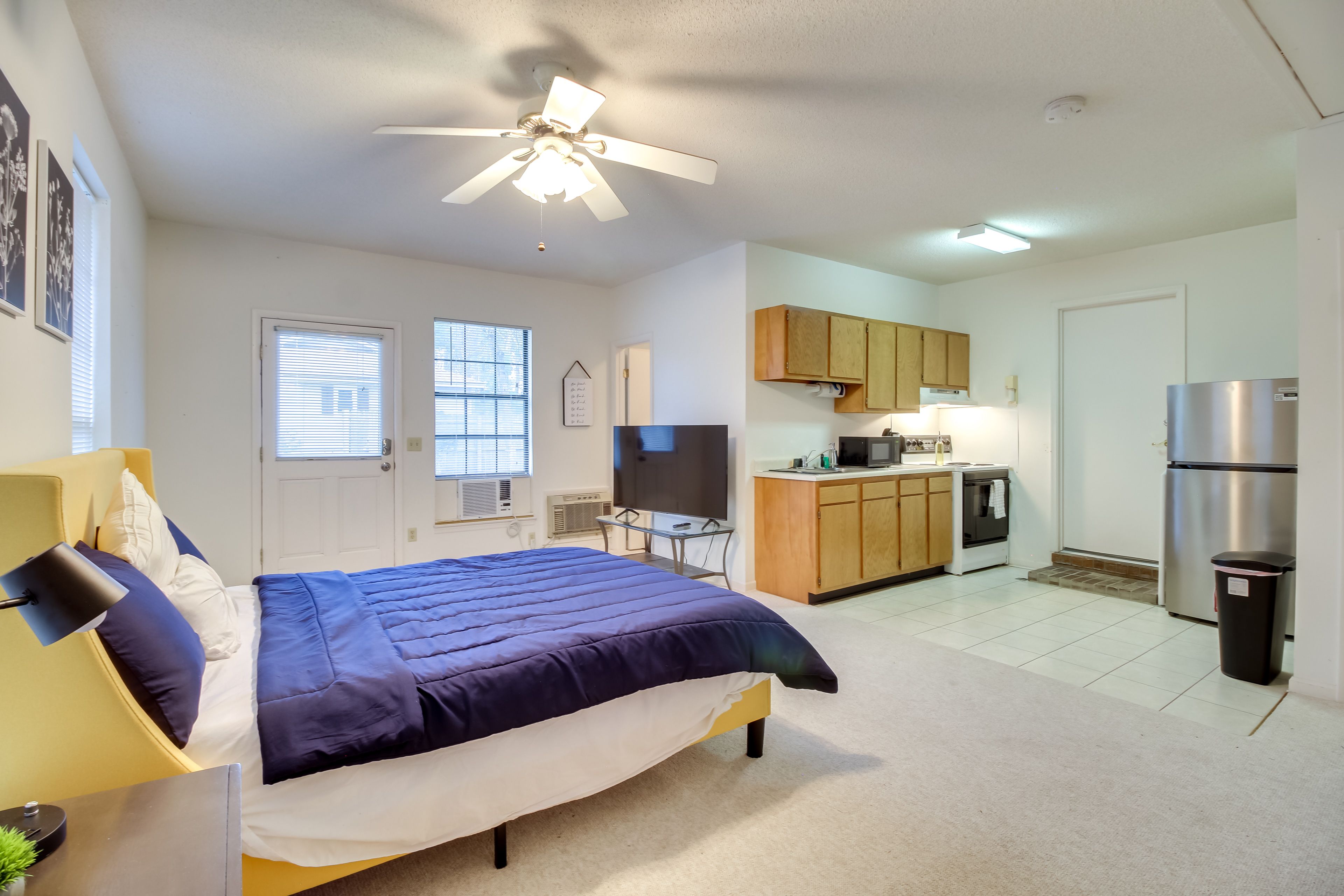Savannah Vacation Rental | Studio | 1BA | 800 Sq Ft | Step-Free Access