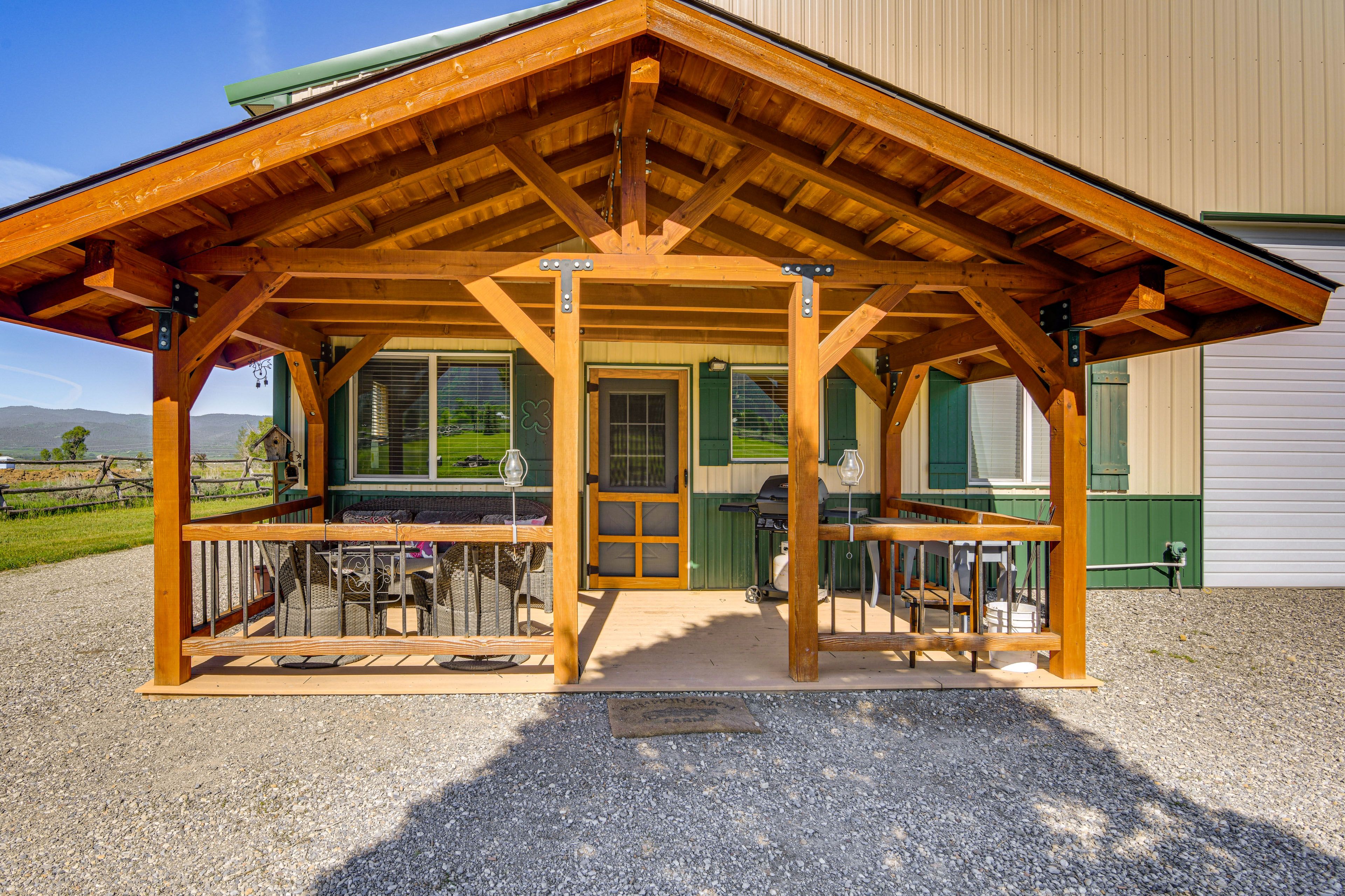 Single-Story Unit | Self Check-In | 4 Mi to Green Canyon Trailhead