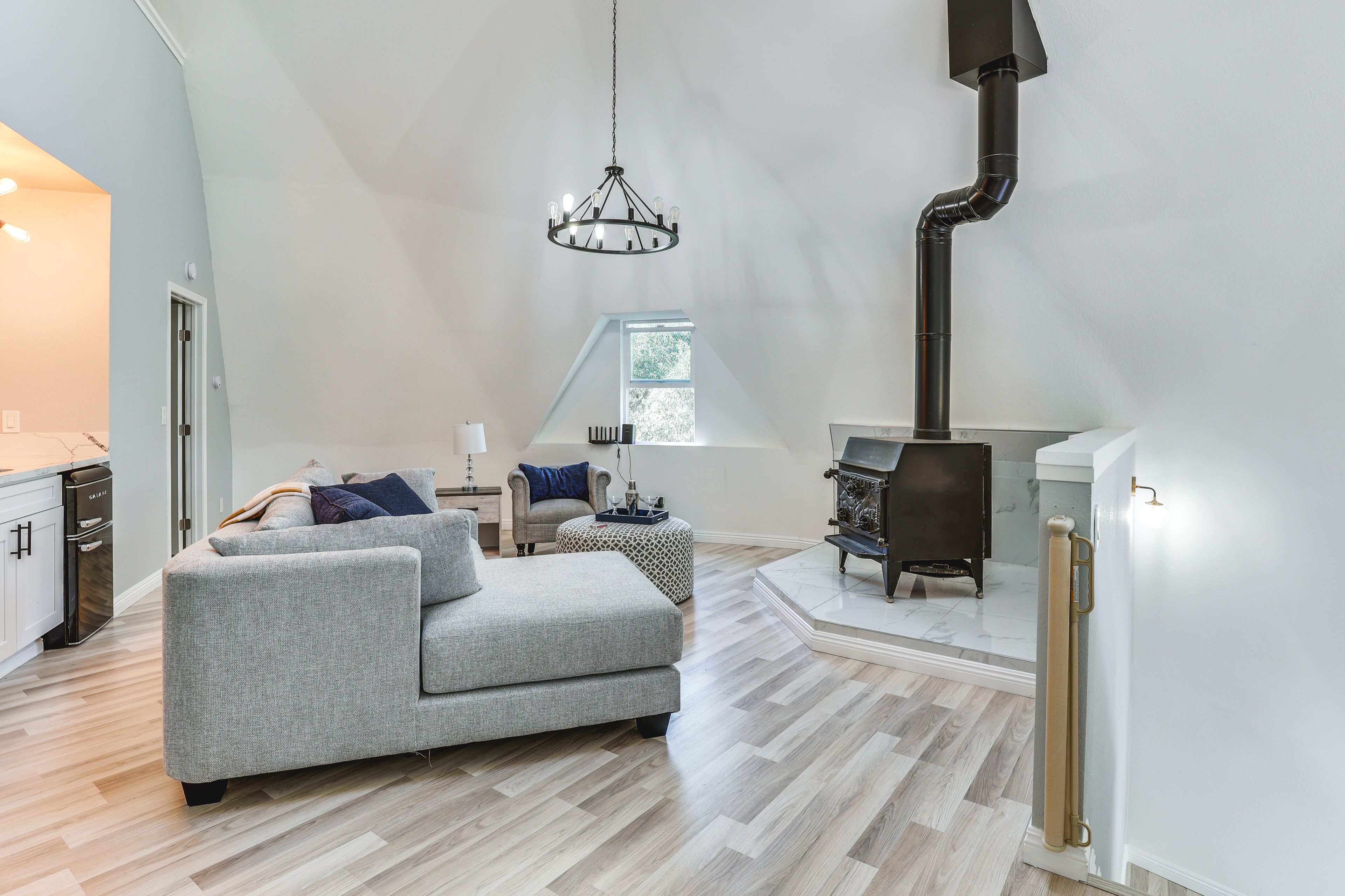Upper-Level Living Room | 2nd Floor | Wet Bar