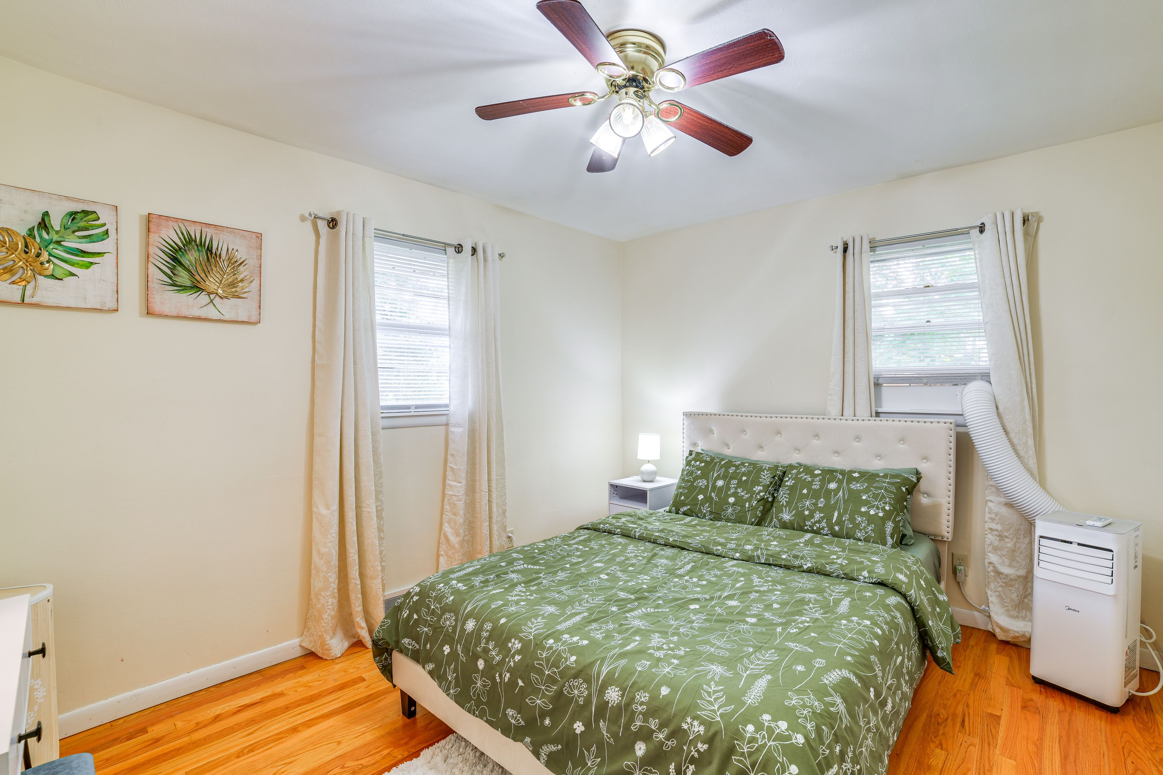 Bedroom 2 | Queen Bed | 2nd Floor