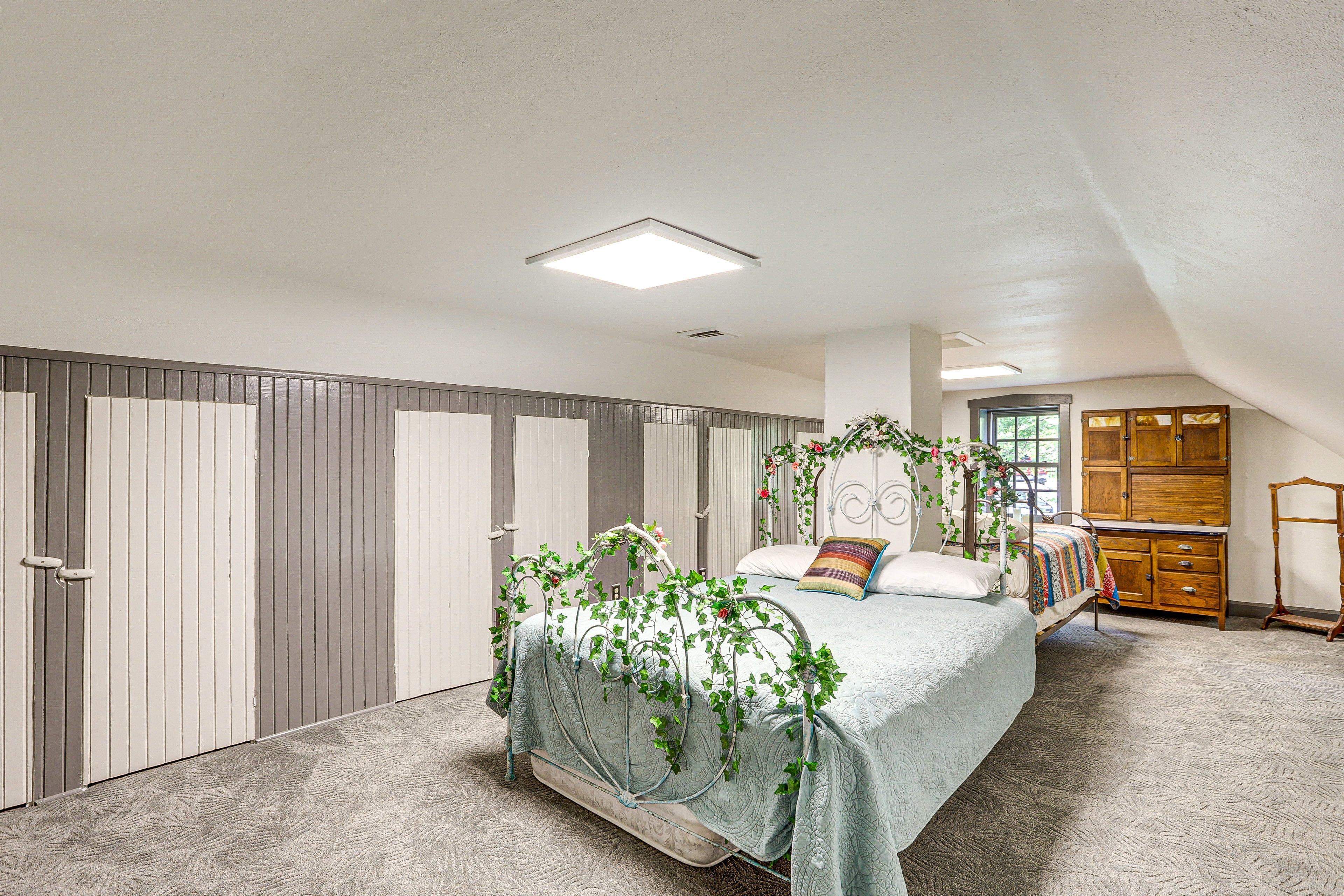 Bedroom 4 | 2 Queen Beds | 2nd Floor