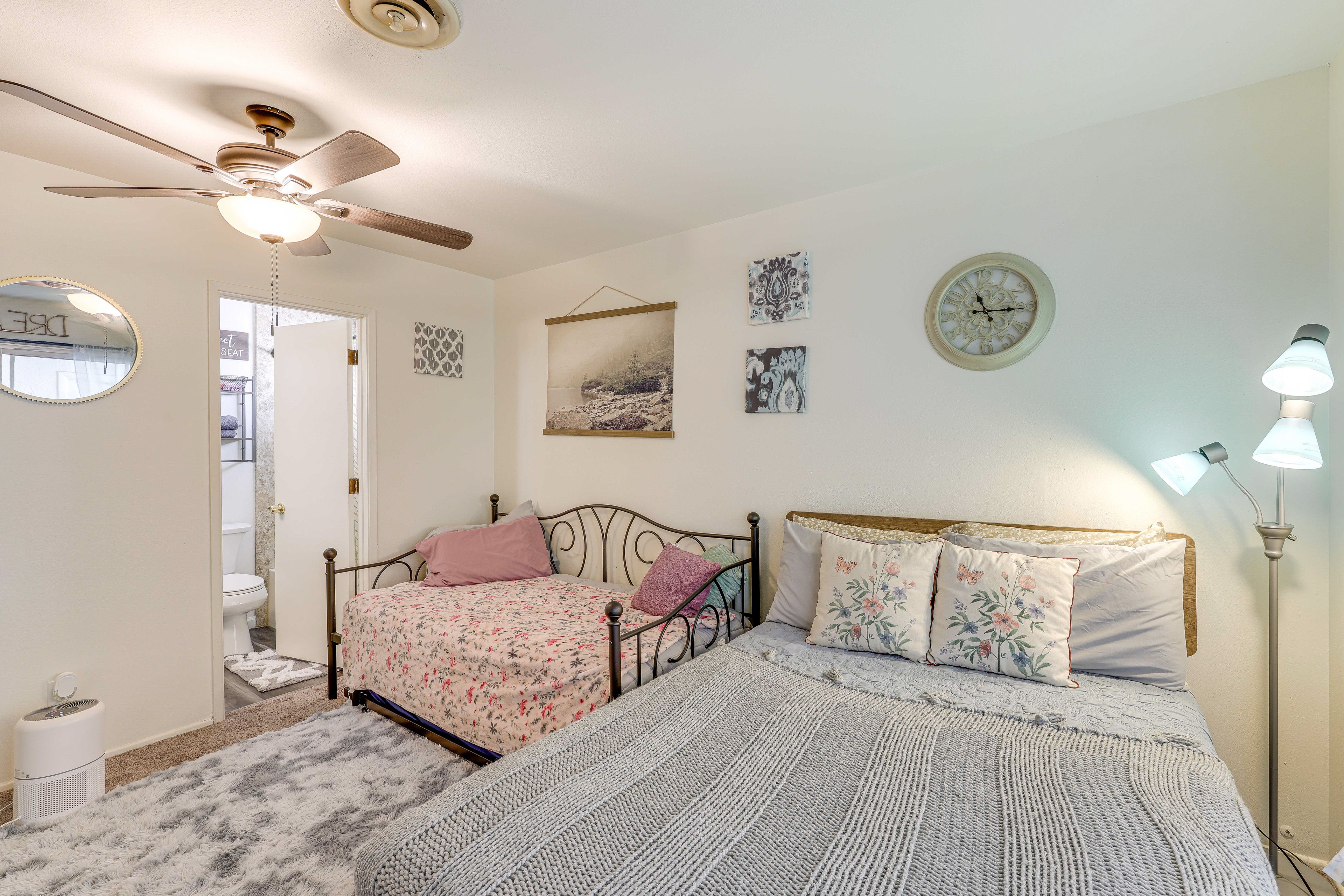 Bedroom 2 | Full Bed | Twin Daybed w/ Twin Trundle Bed | Smart TV