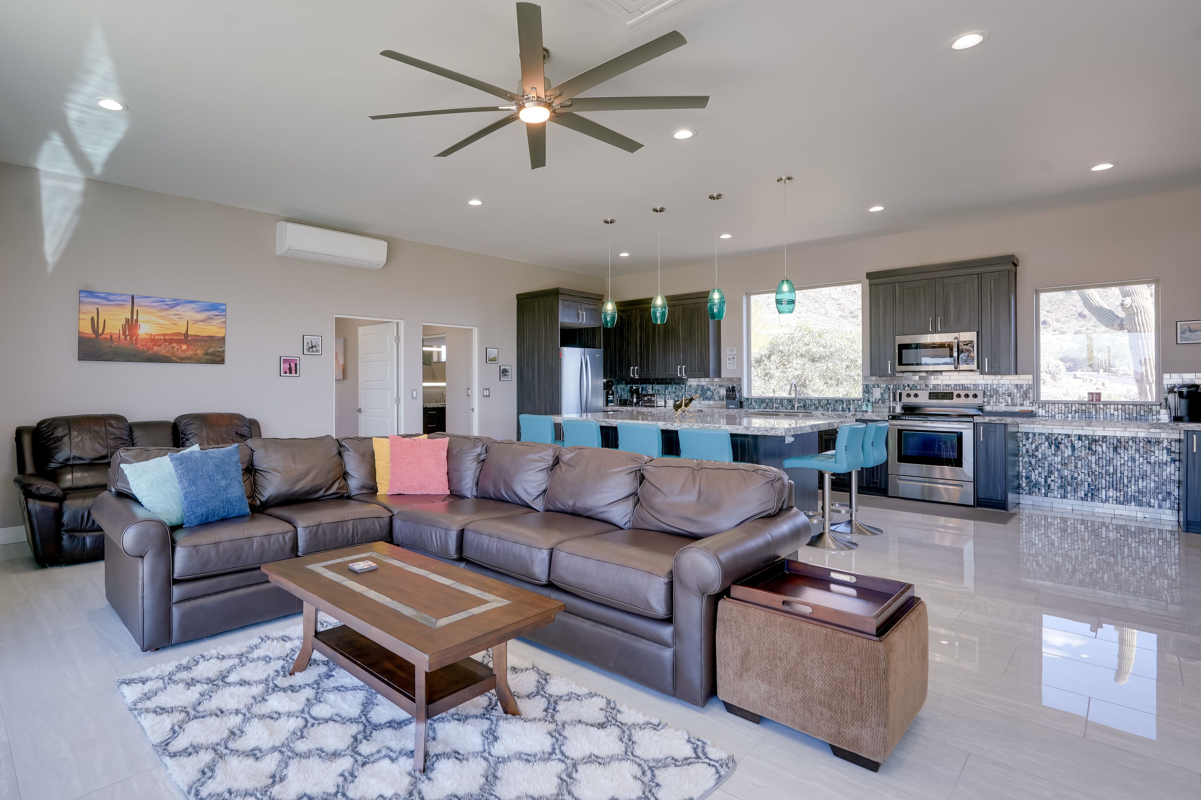 Living Room | Queen Sleeper Sofa