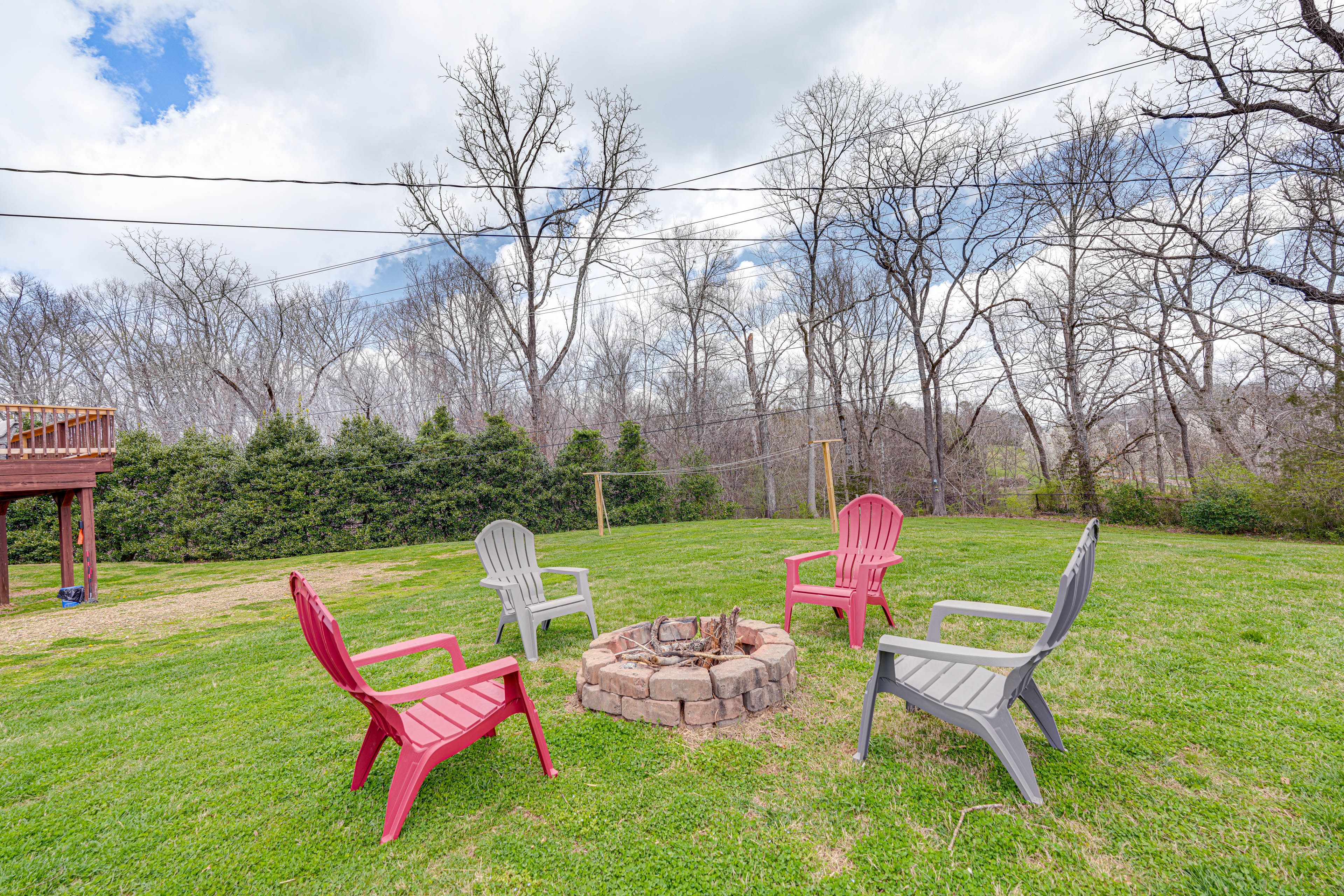 Large Fenced-In Backyard | Fire Pit