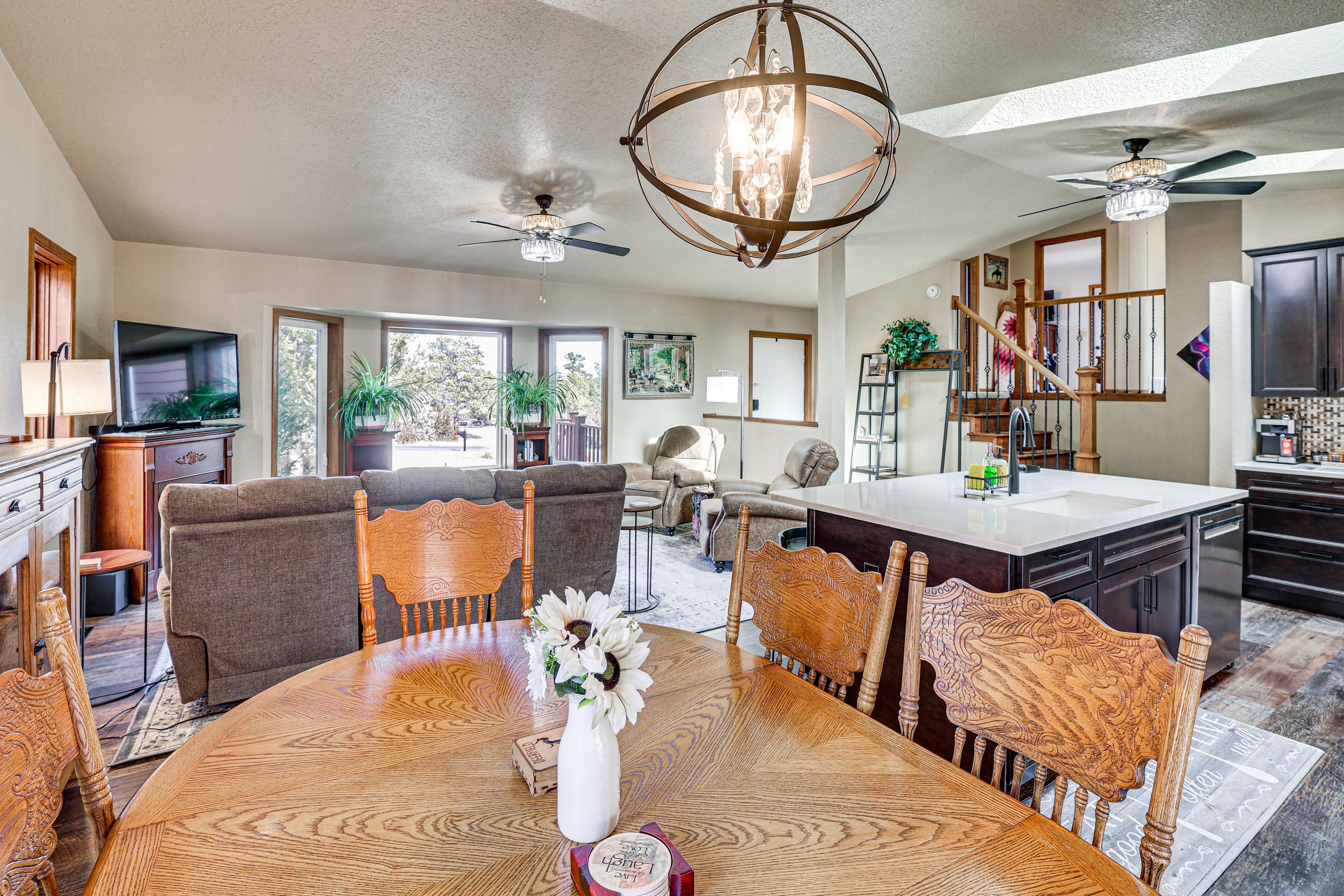 Interior | Central Heating & A/C | Free WiFi