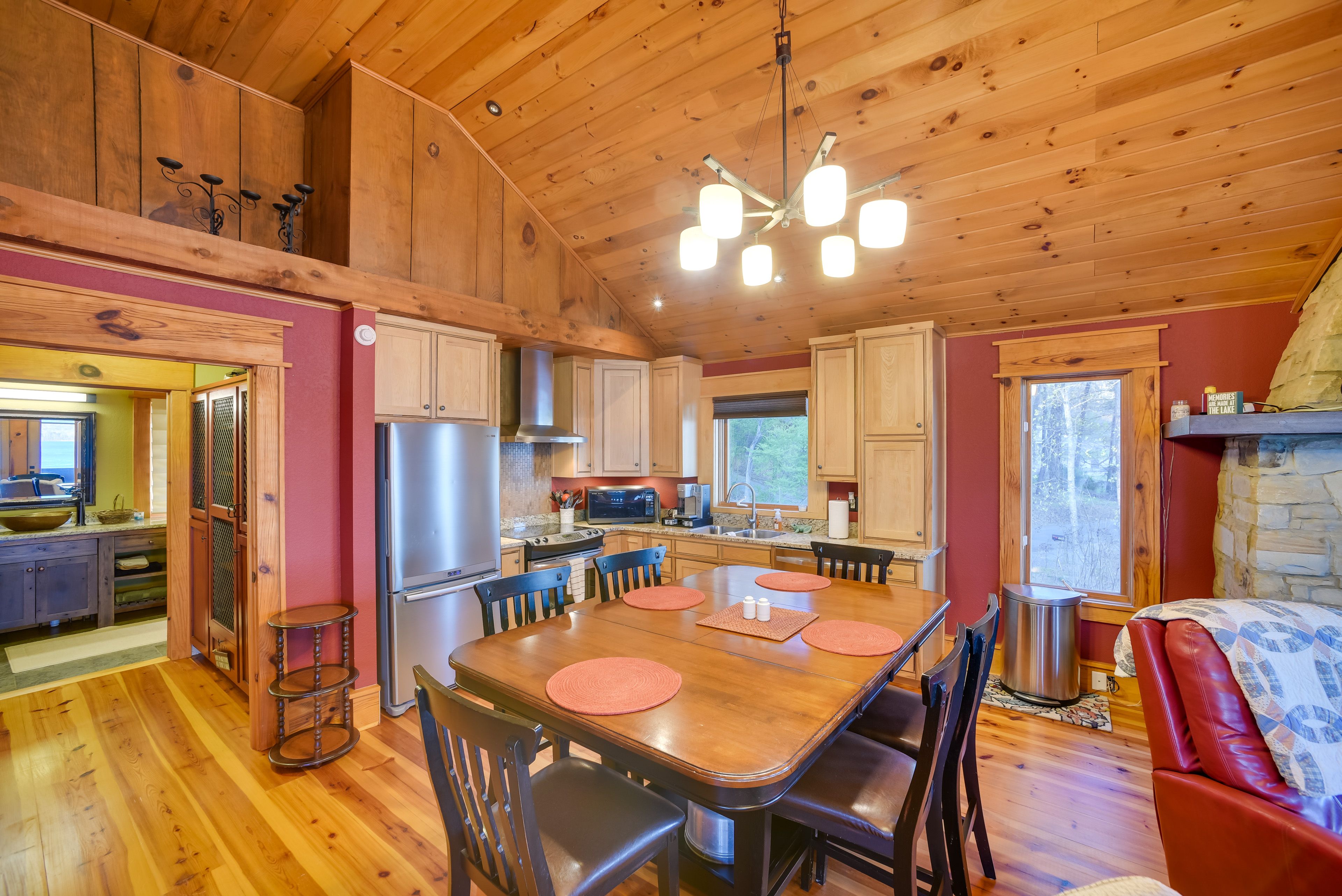 Dining Area | 2nd Floor | Dishware/Flatware | Trash Bags/Paper Towels