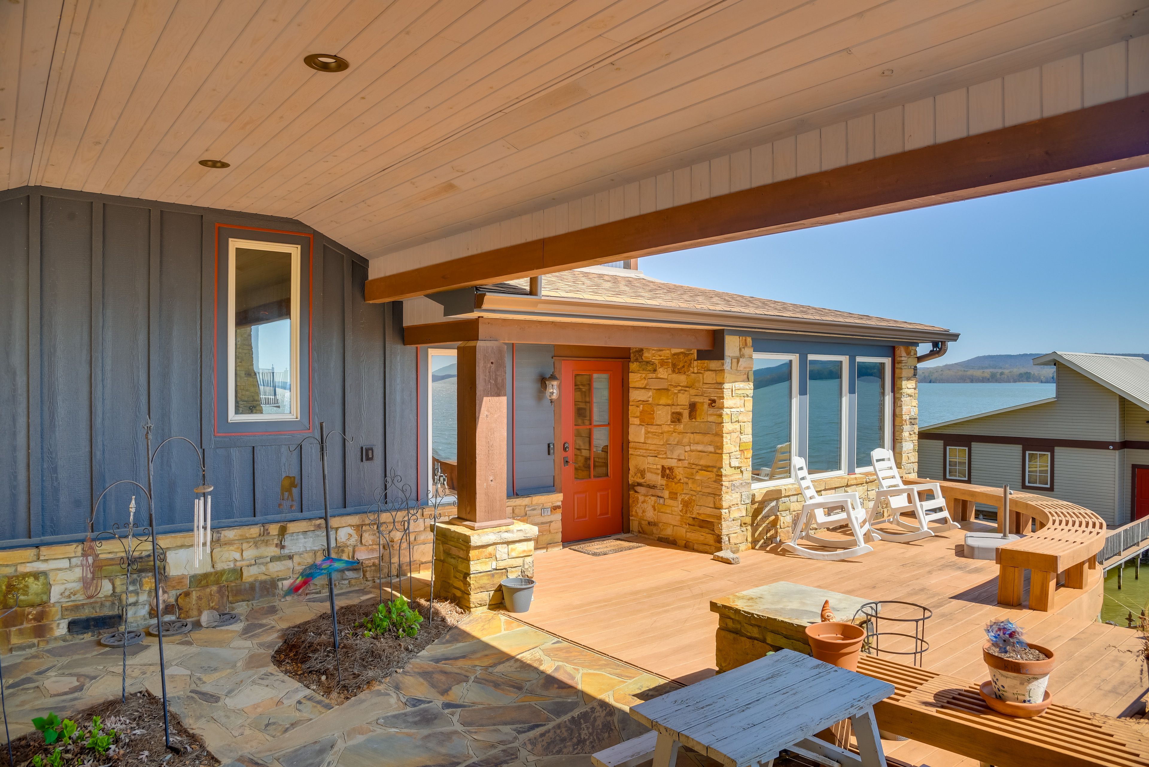 Deck | Rocking Chairs