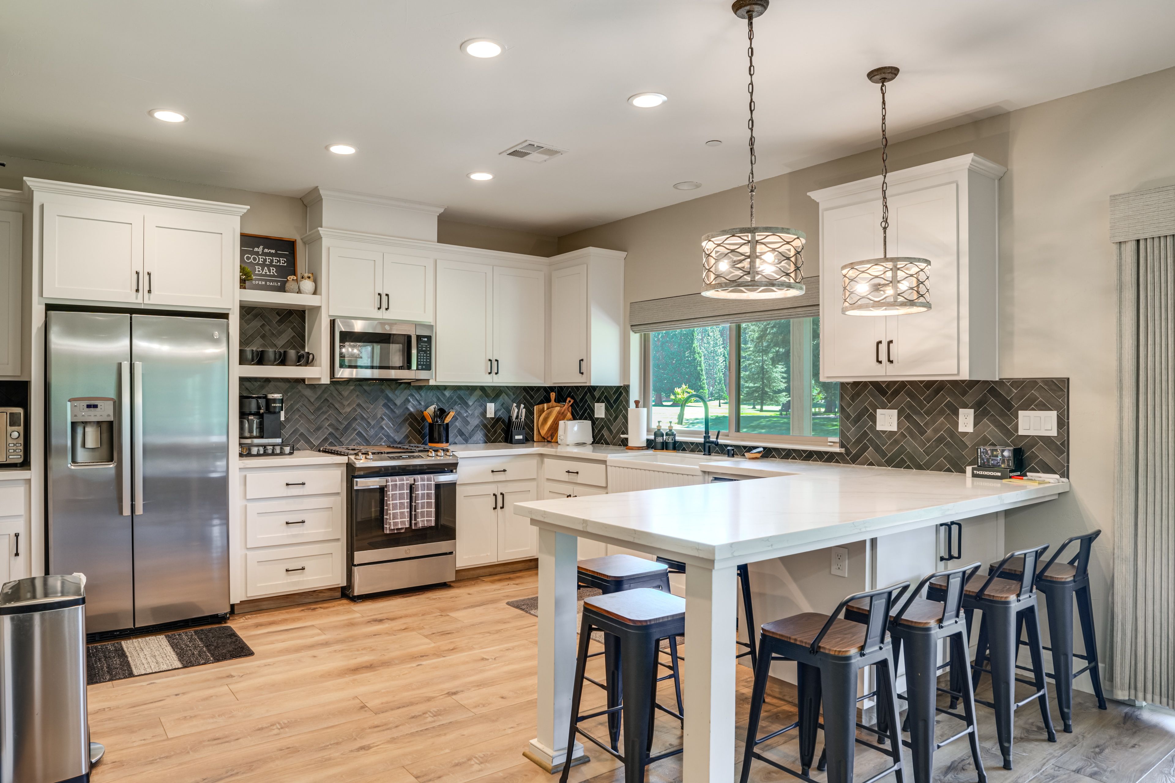 Kitchen | 1st Floor | Dishwasher | Keurig/Drip Combo Coffee Maker