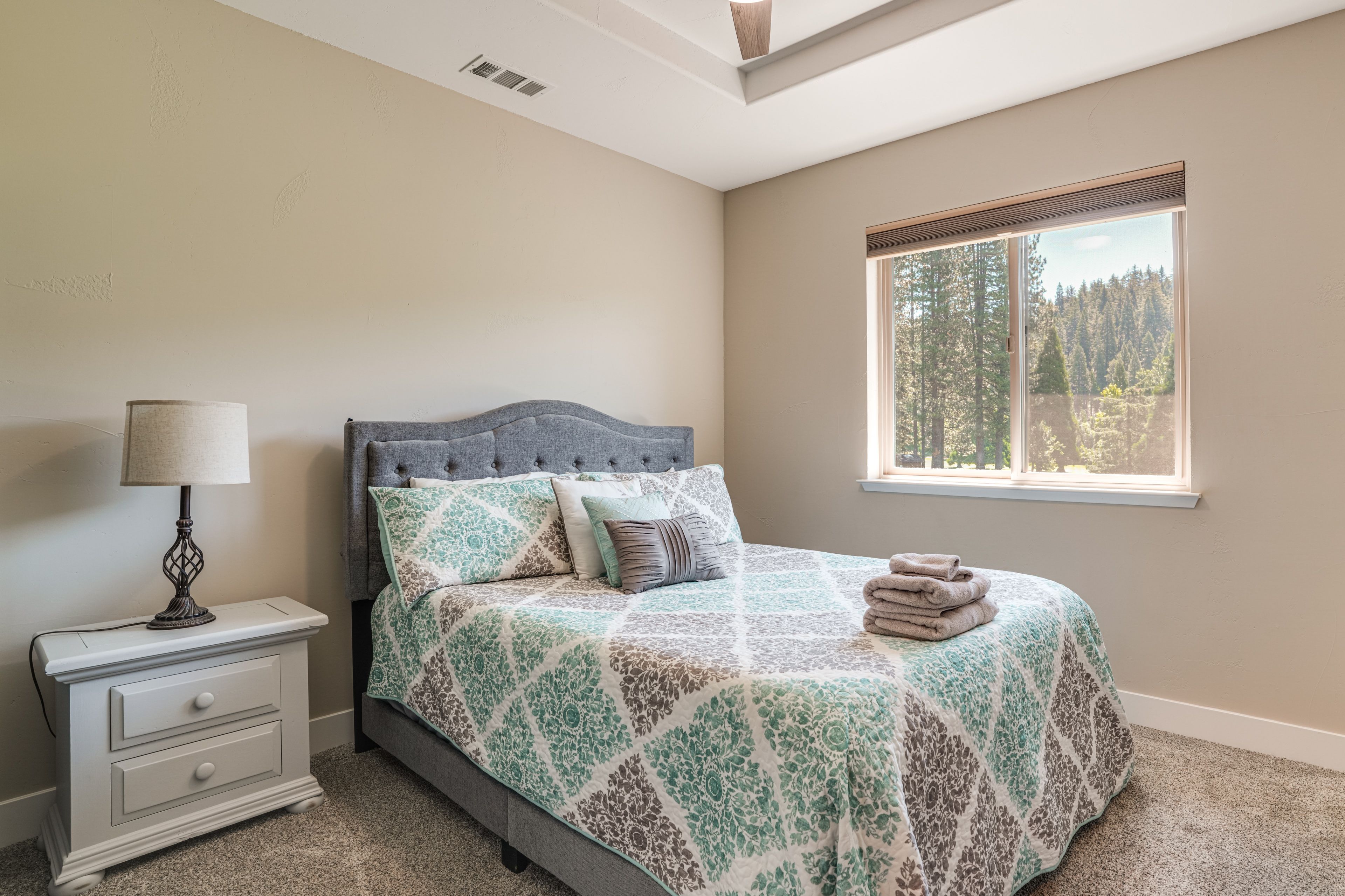 Bedroom 3 | 2nd Floor | Queen Bed