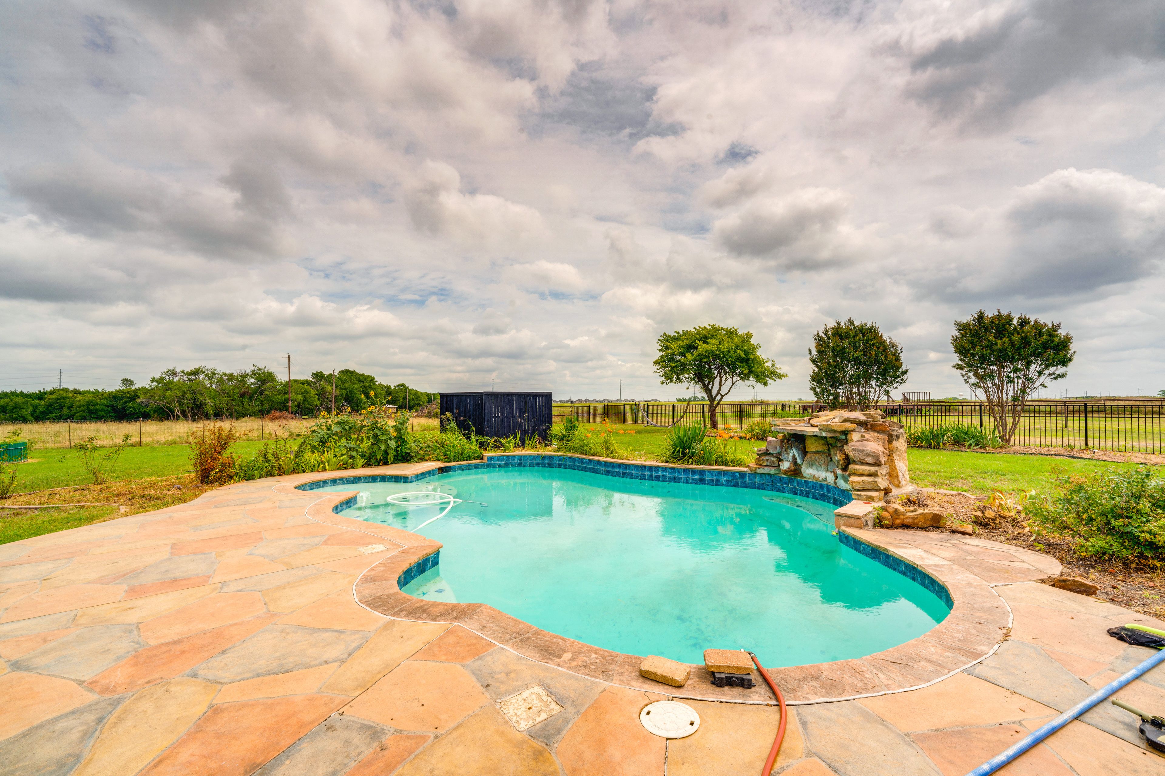 Private Outdoor Pool