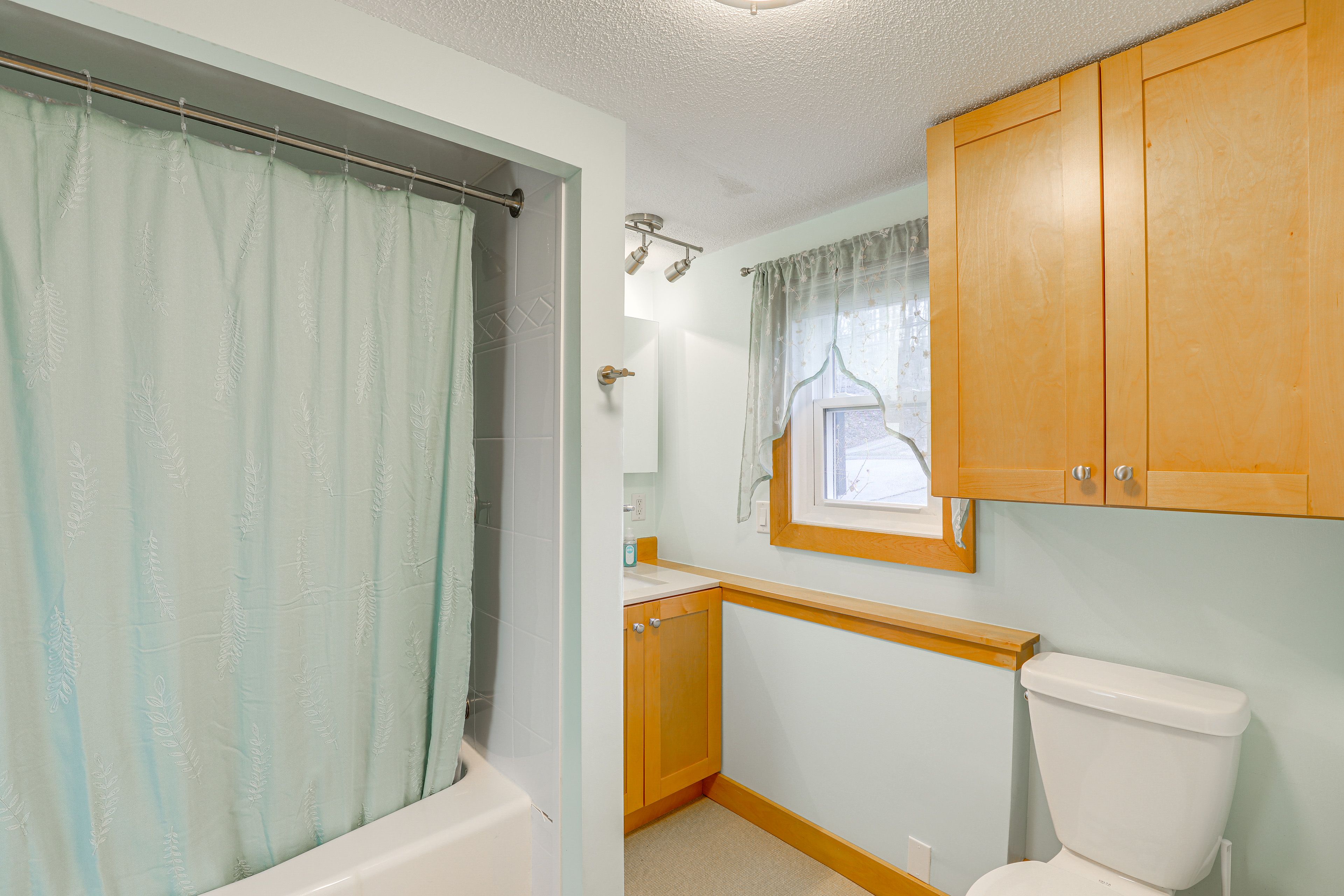 Bathroom | Complimentary Toiletries