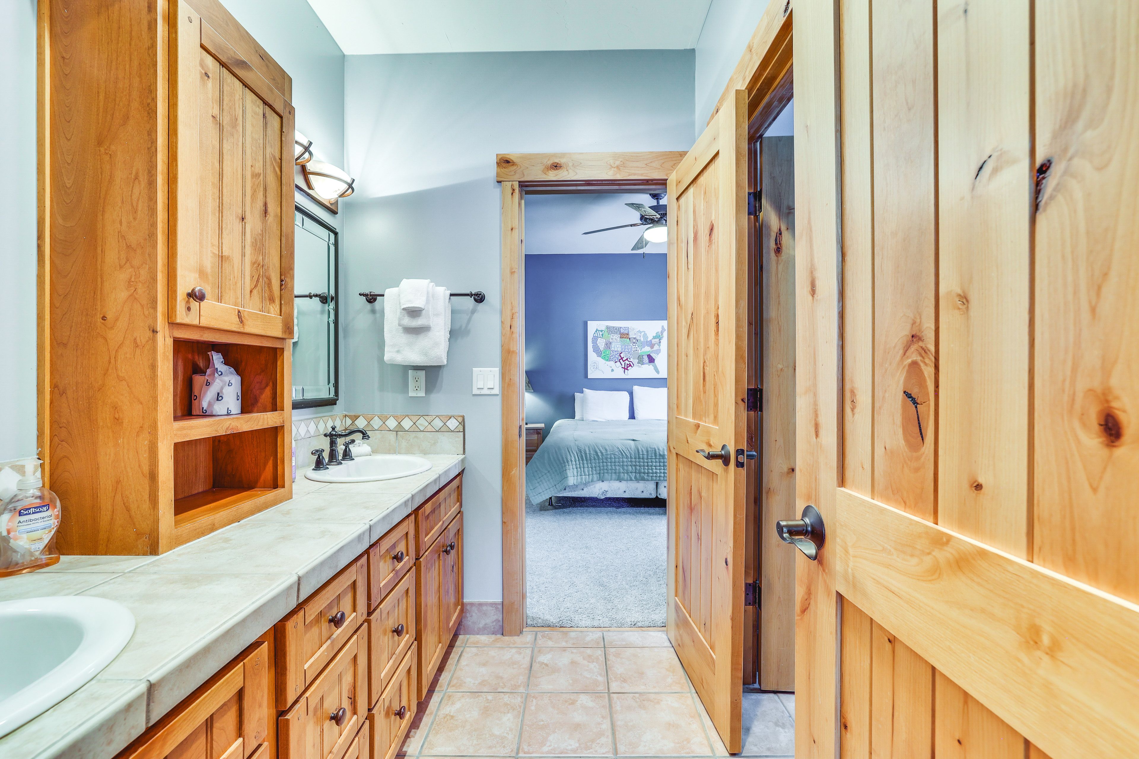 Jack & Jill Bathroom | Lower Level