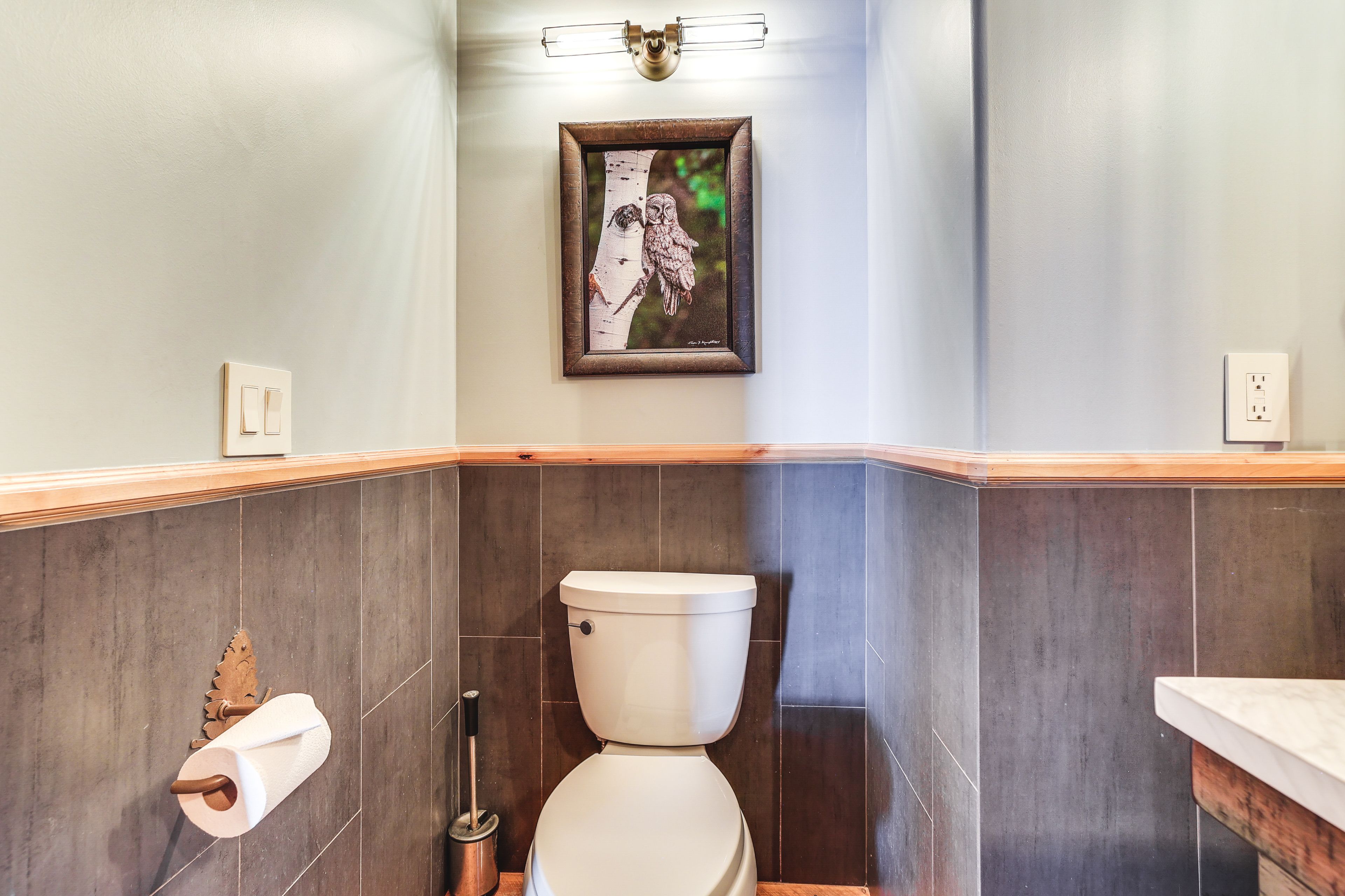 Half Bathroom | Main Level