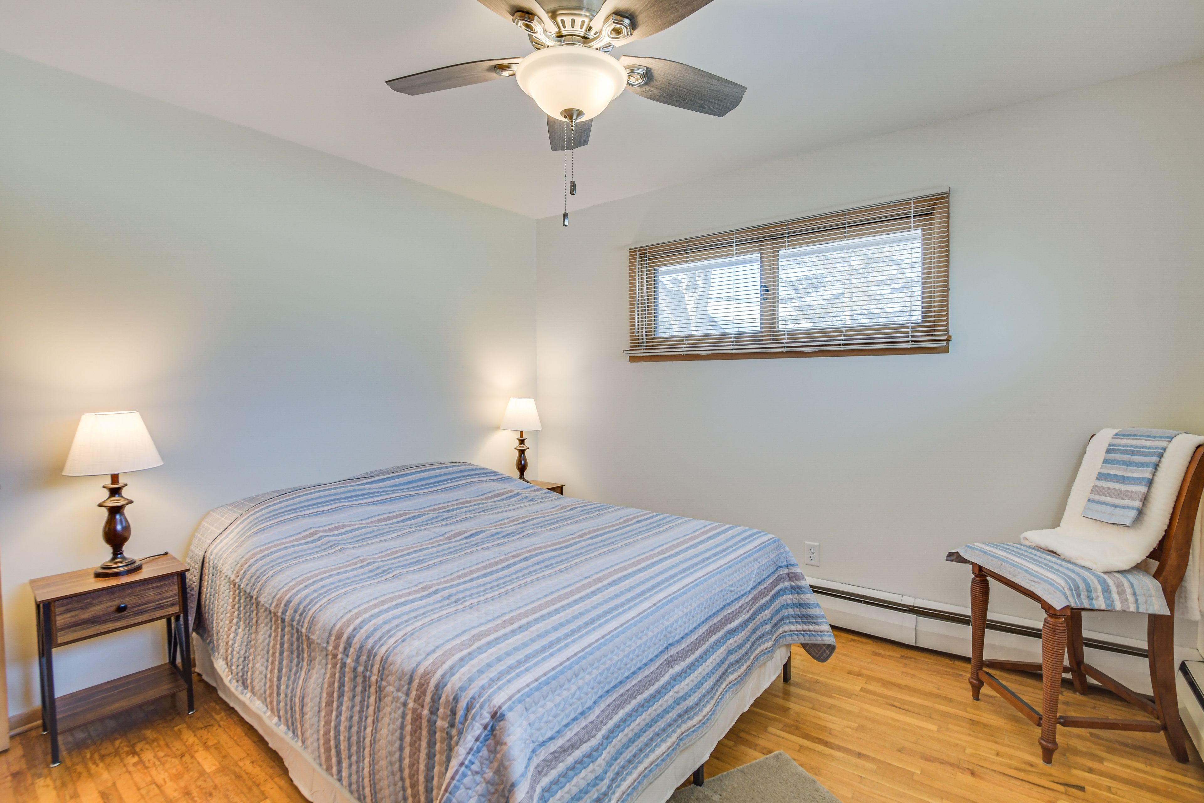 Bedroom 2 | Queen Bed | 2nd Floor