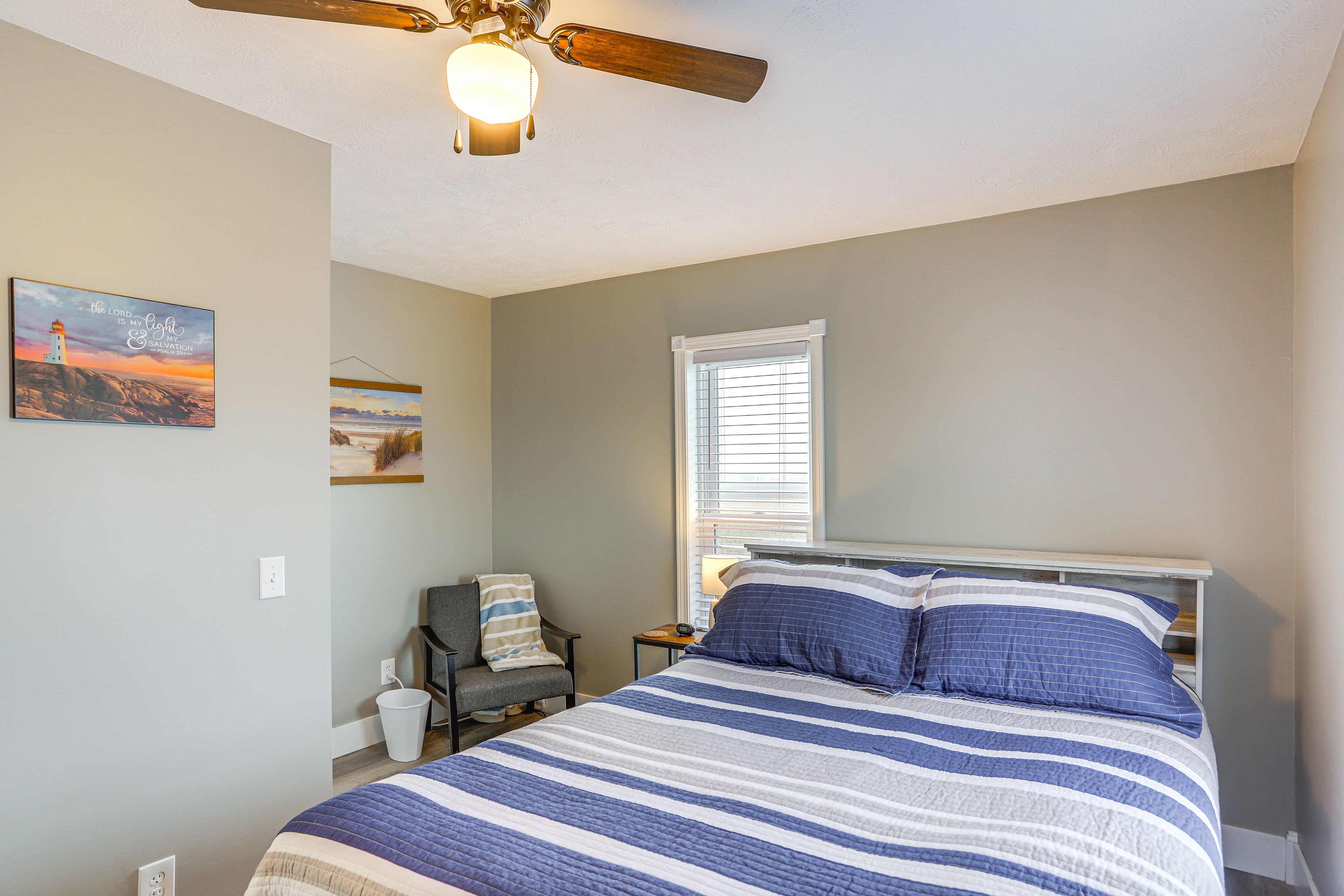 Bedroom 2 | Queen Bed | Flat-Screen TV | 2nd Floor