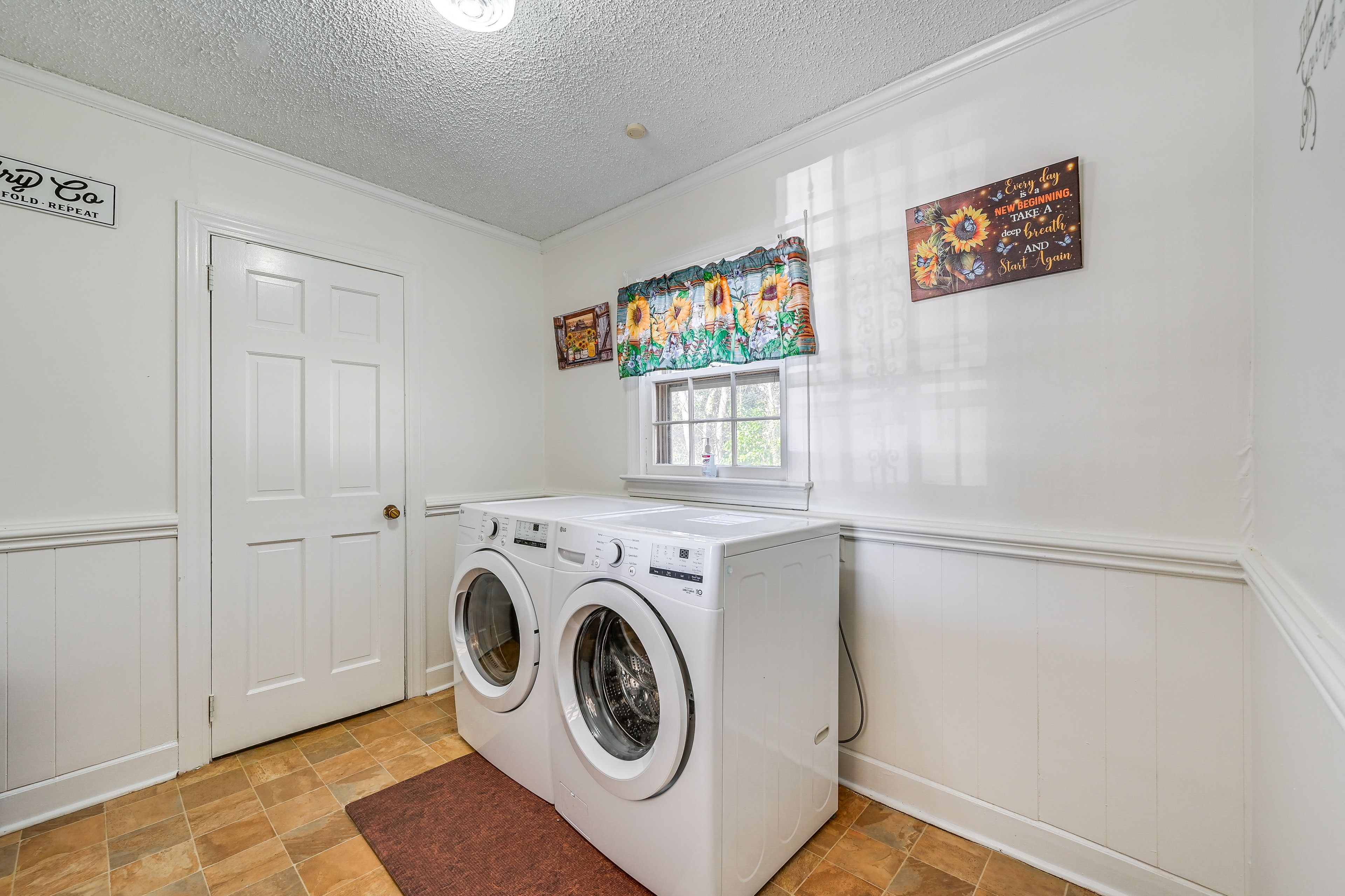 Washer & Dryer