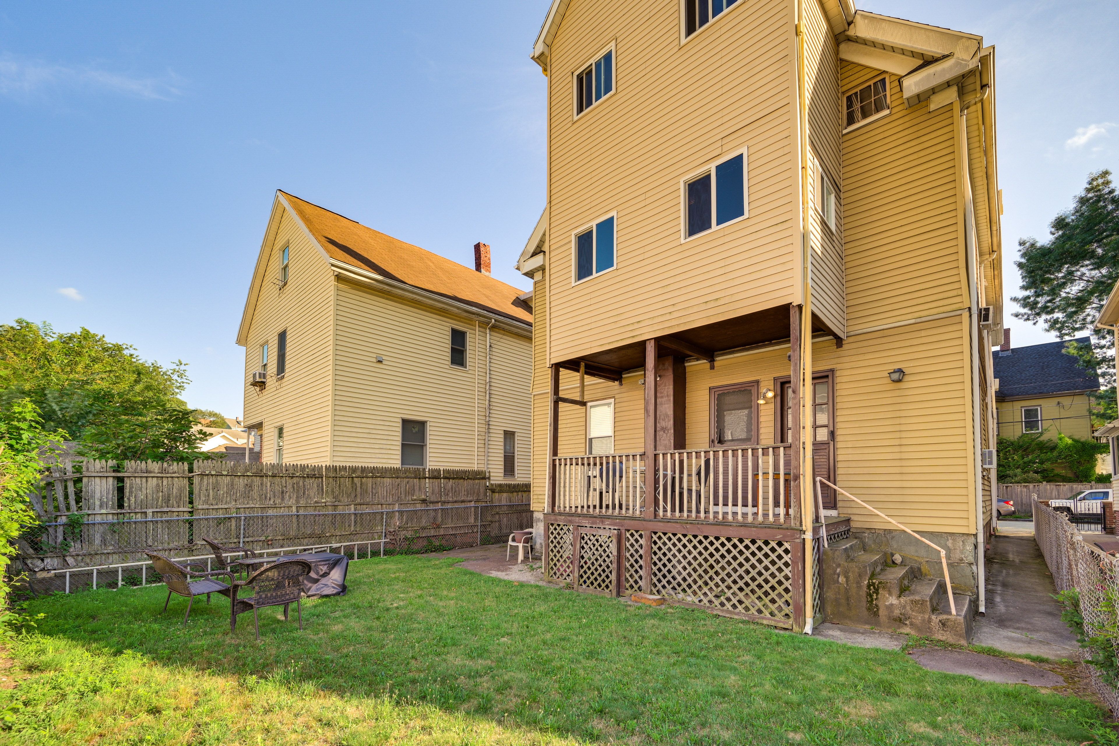 Outdoor Space | Gas Fire Pit