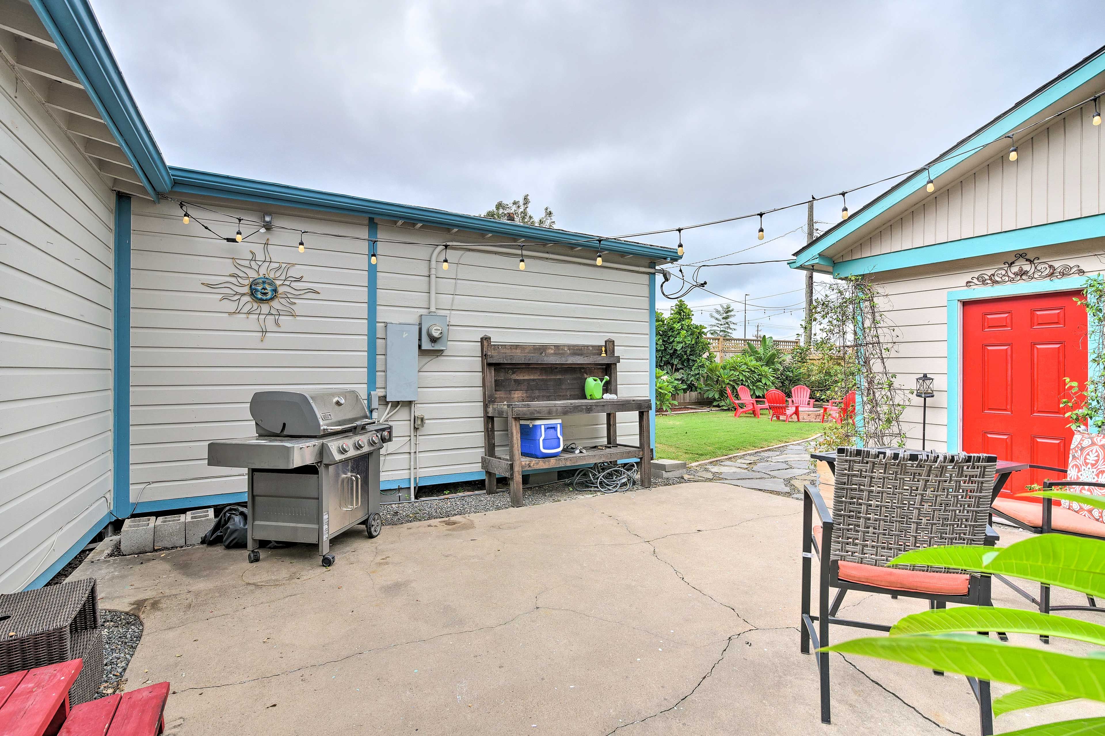 Private Patio | Gas Grill