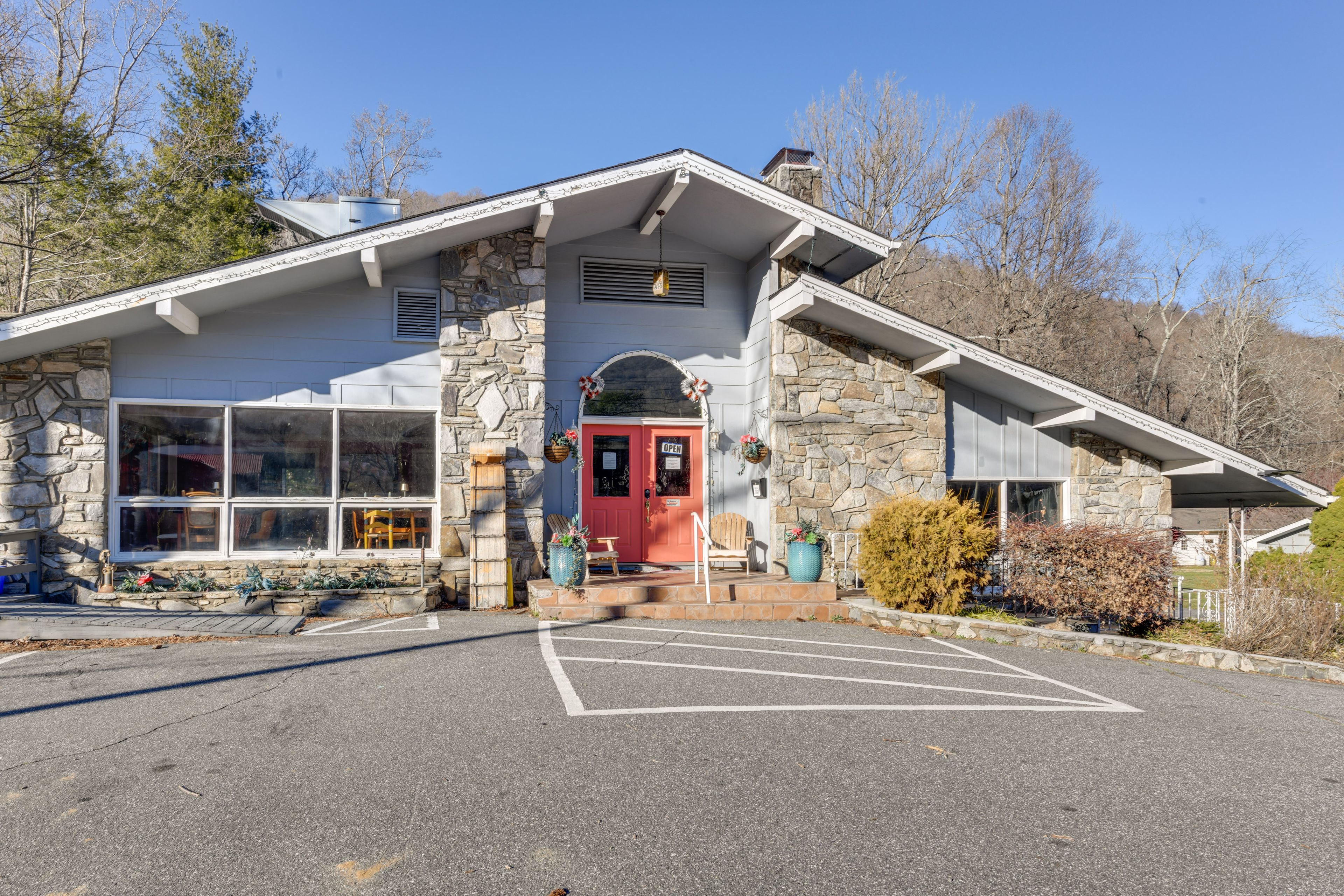 Meadowlark Motel