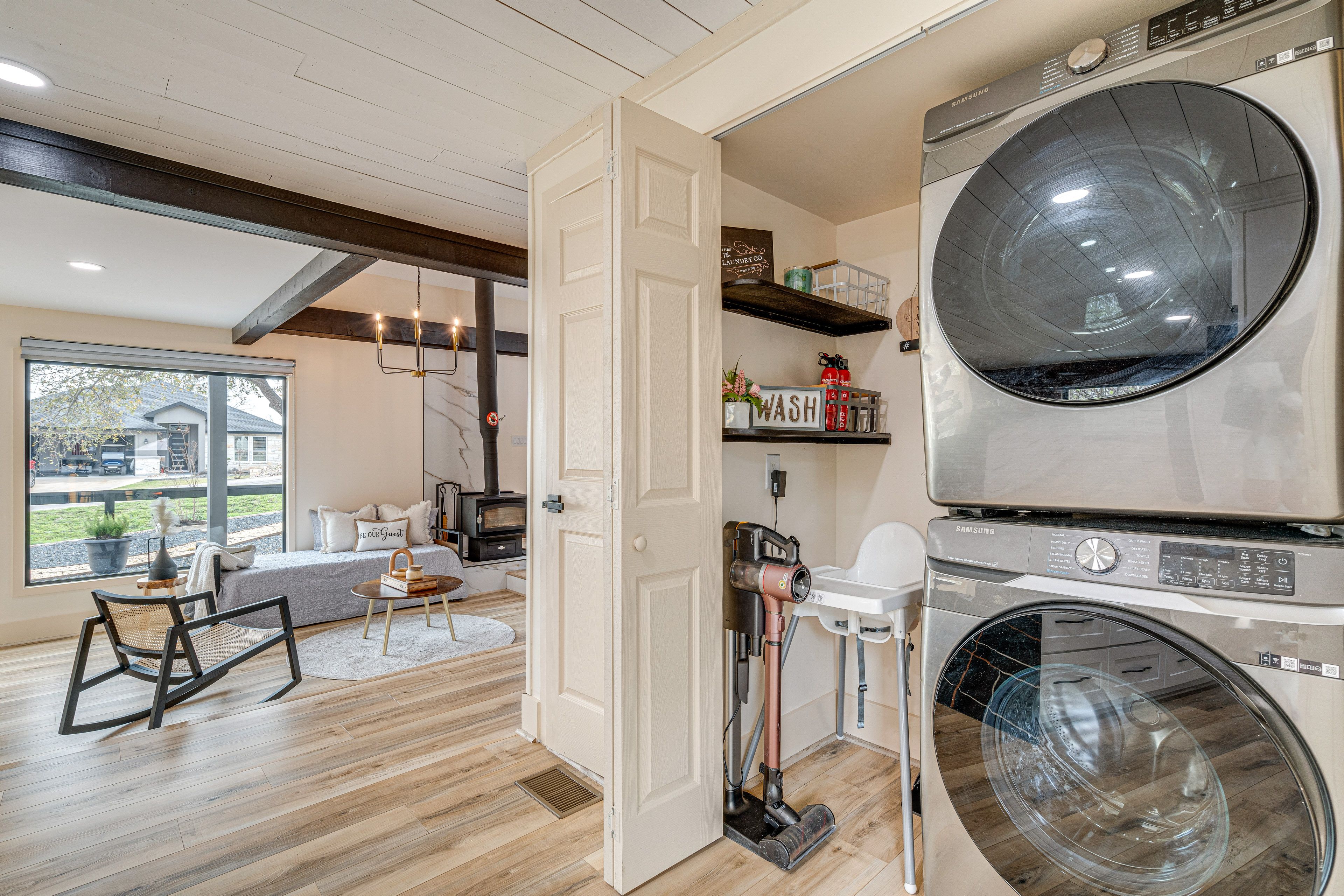 In-Unit Laundry