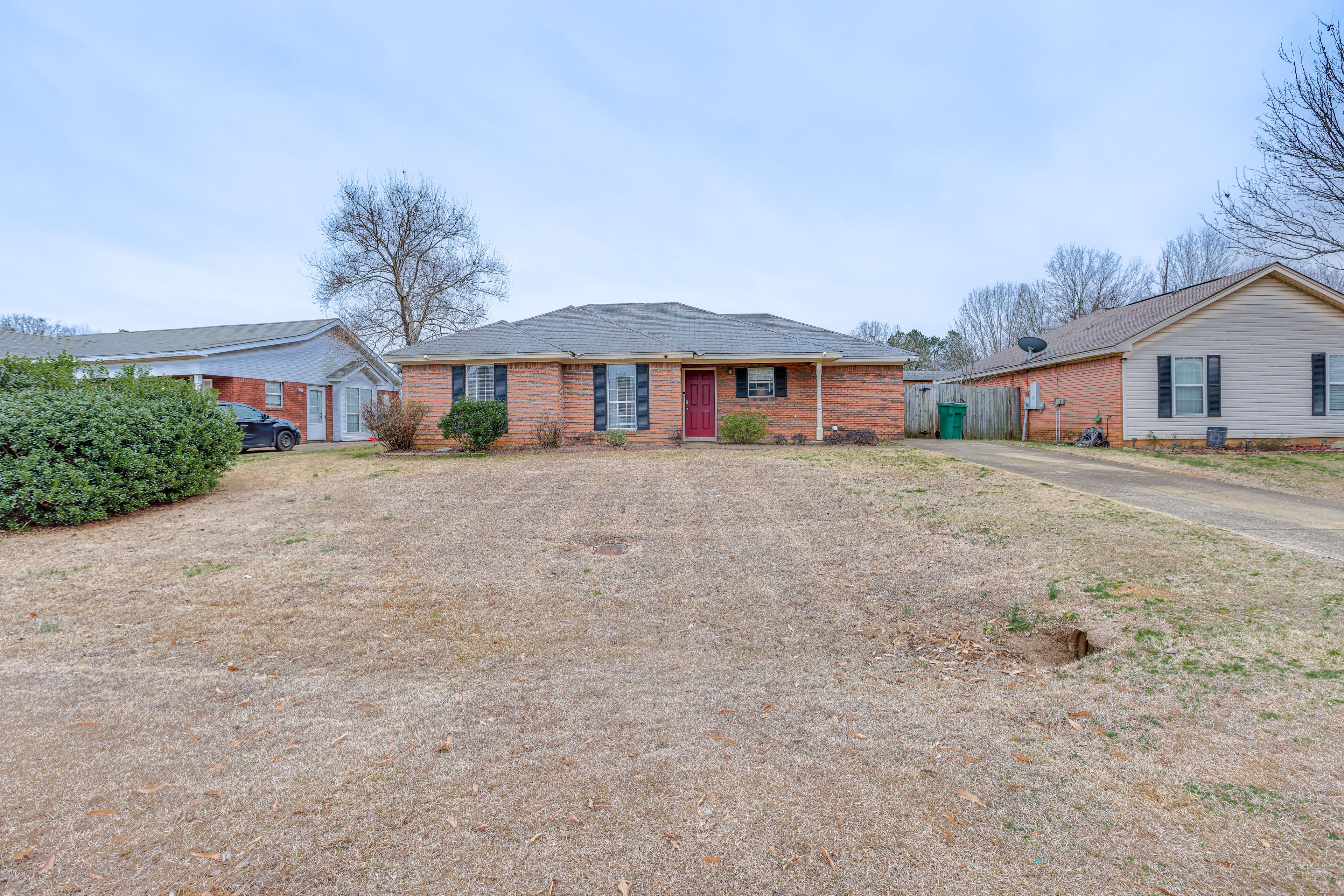 Millbrook Vacation Rental | 3BR | 2BA | Step Required | 1,400 Sq Ft