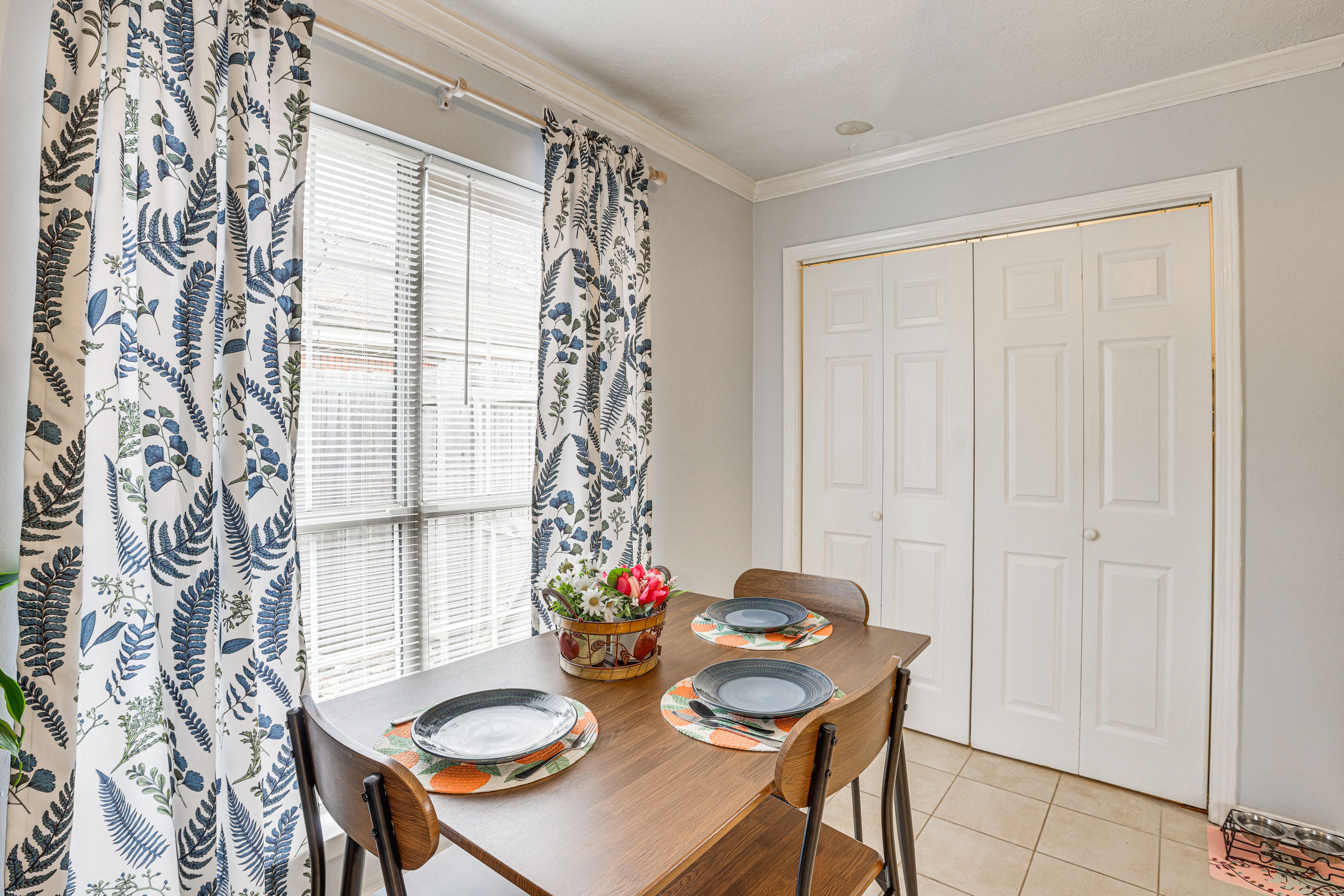 Dining Table | Dishware + Flatware