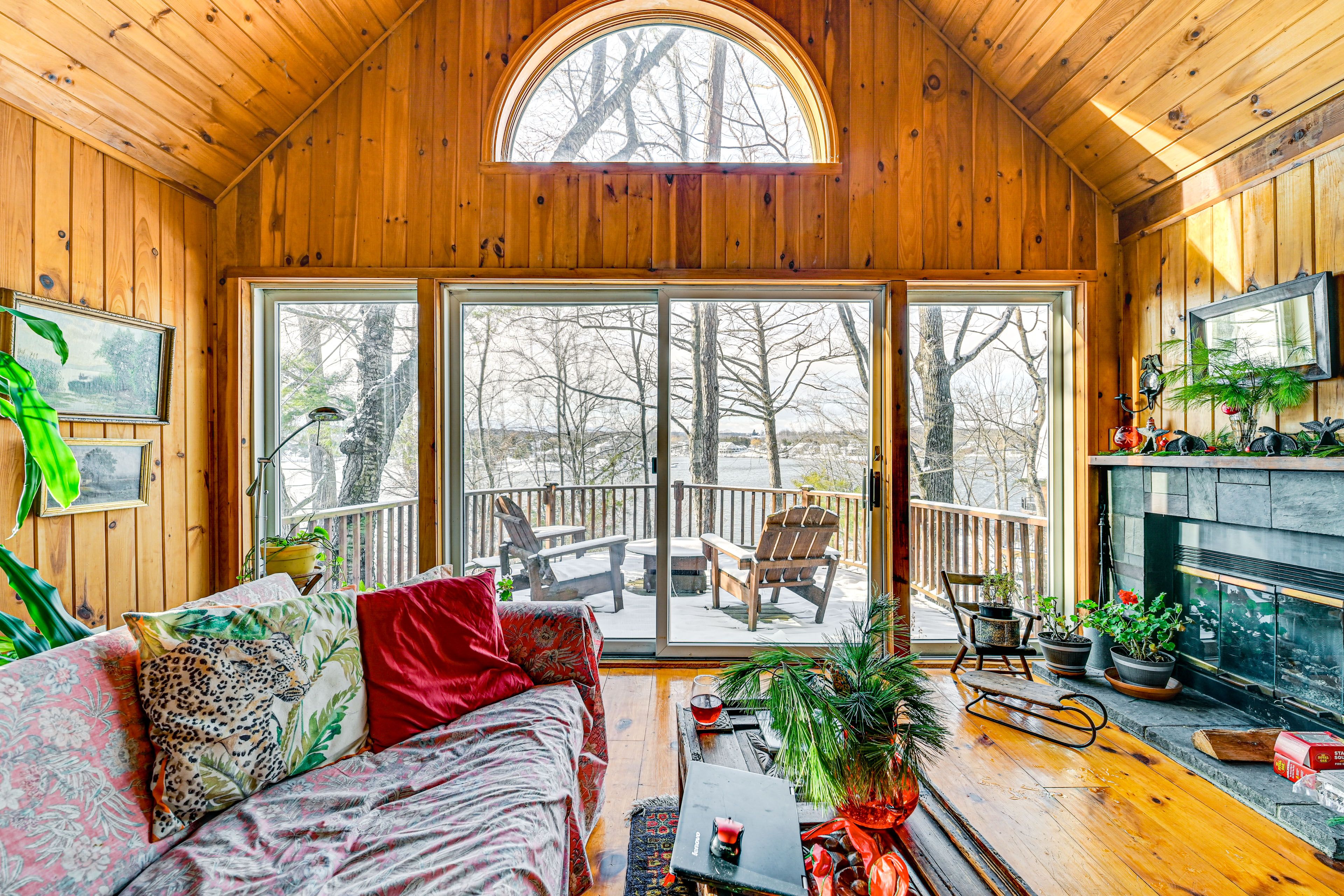 Athens Vacation Rental | 1BR | 1BA | 941 Sq Ft | 3 Steps to Enter