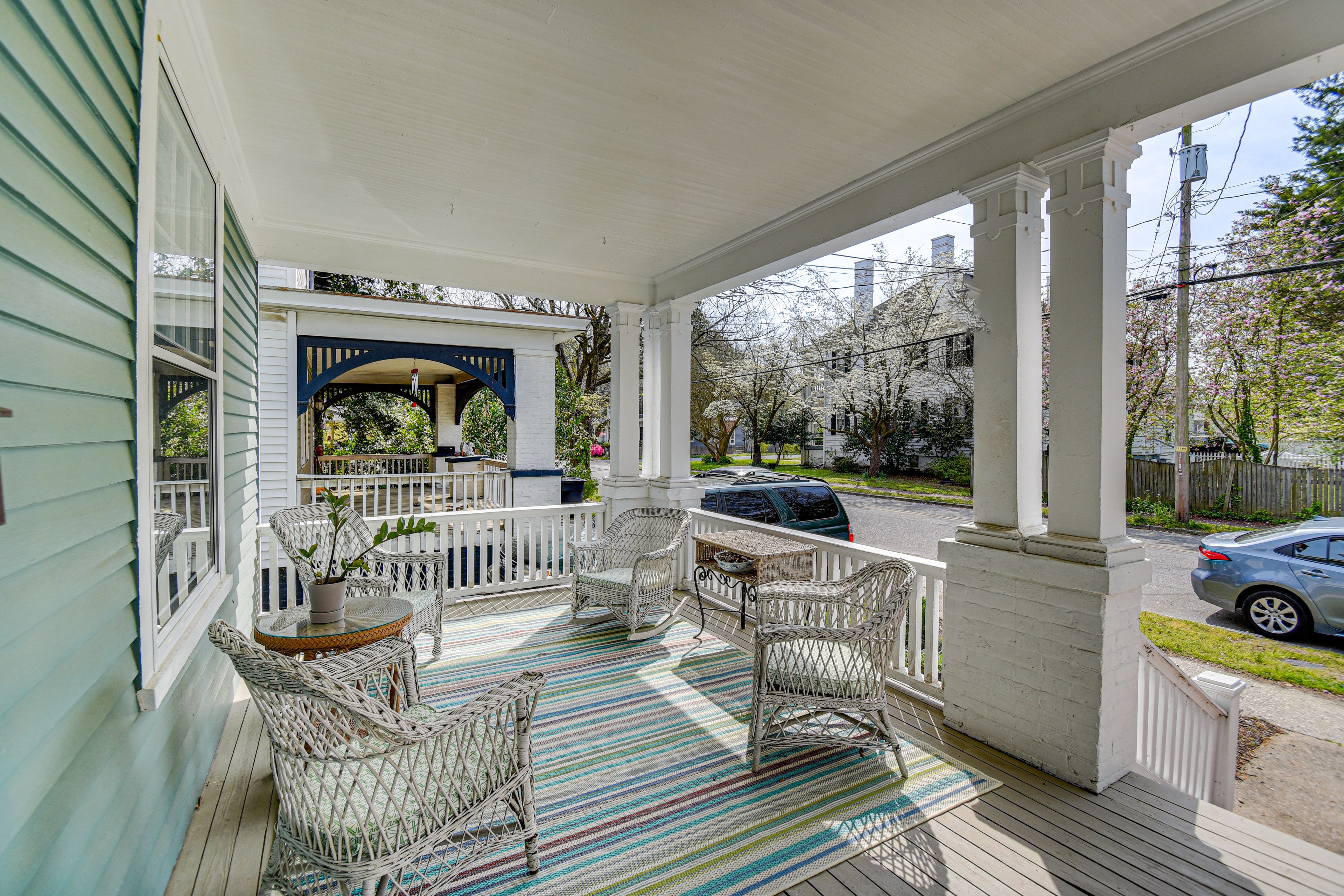 Front Porch | Outdoor Seating