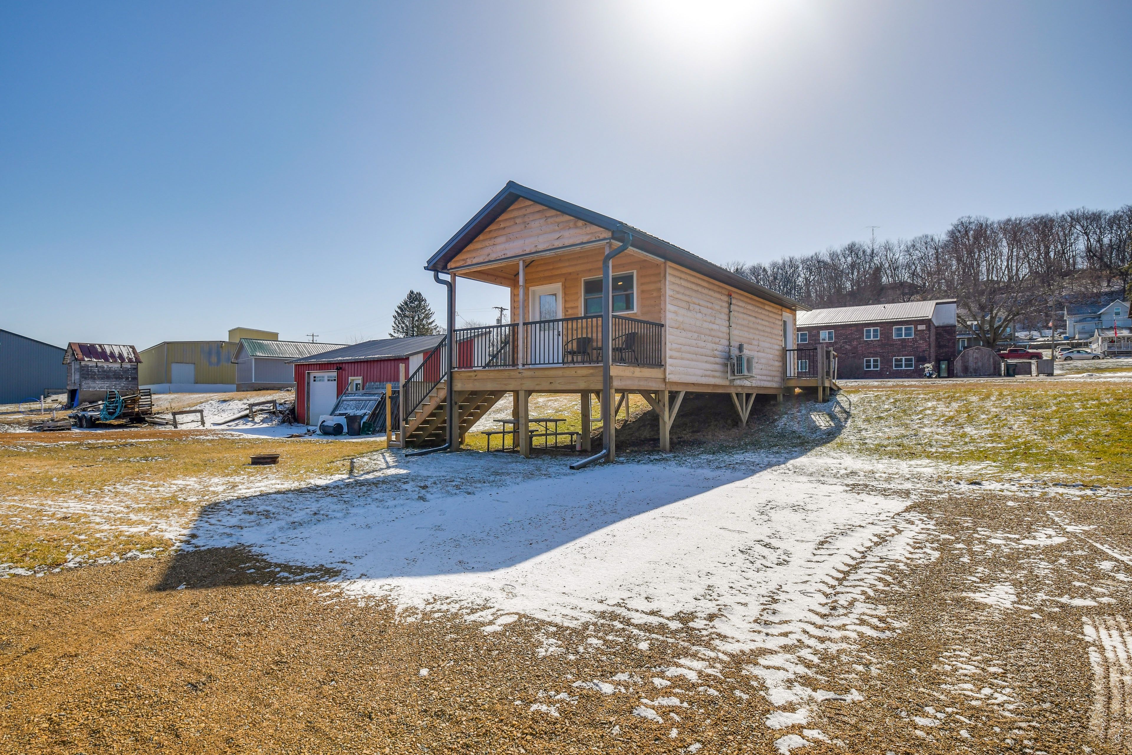Property Exterior | Fire Pit (Wood Not Provided)